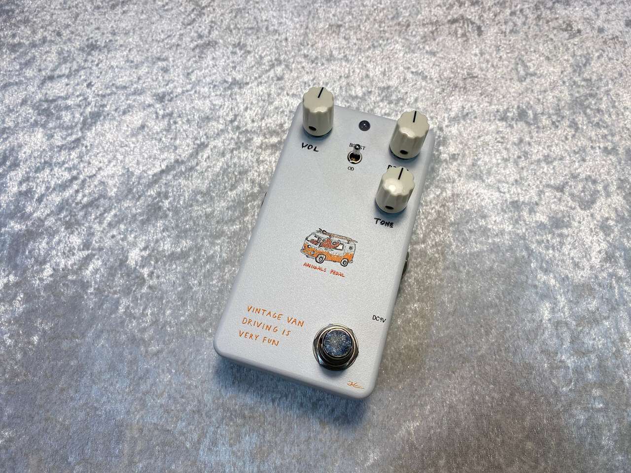 Vintage Van Driving is Very Fun