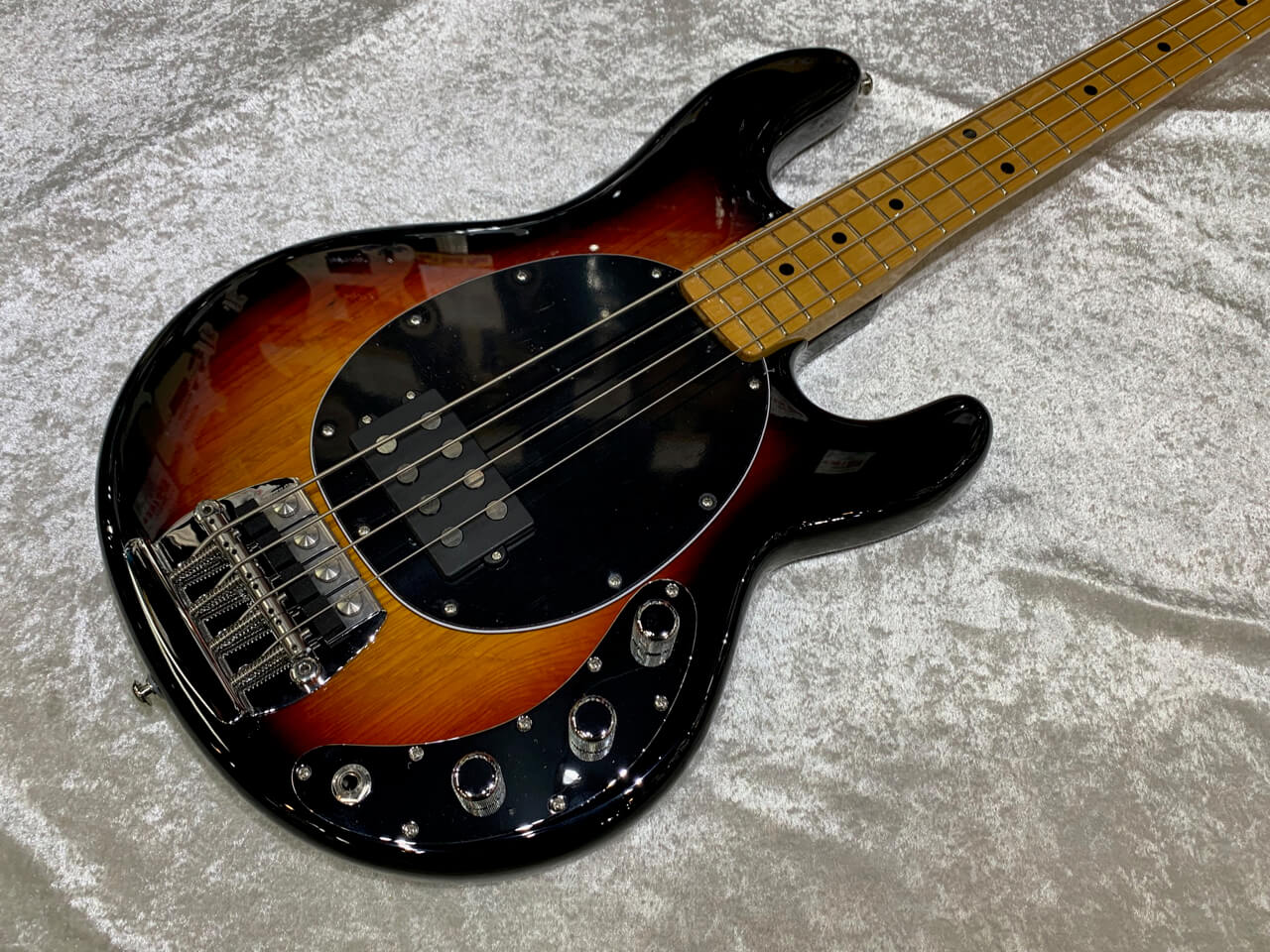 Retro '70s Sting Ray