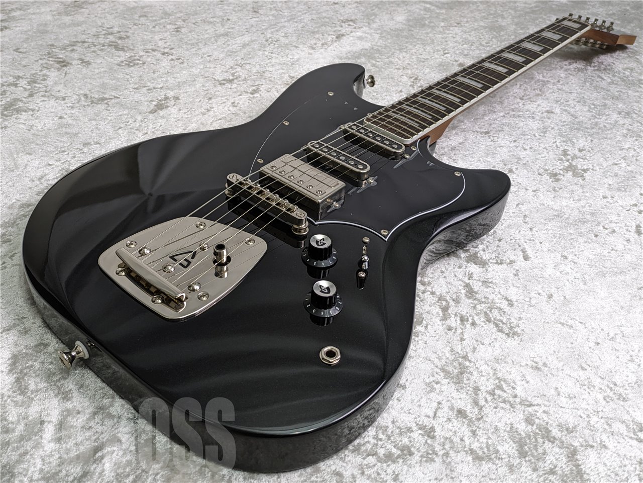 【お取り寄せ商品】 GUILD(ギルド) Surfliner Deluxe / Black Metallic お茶の水駅前店・別館