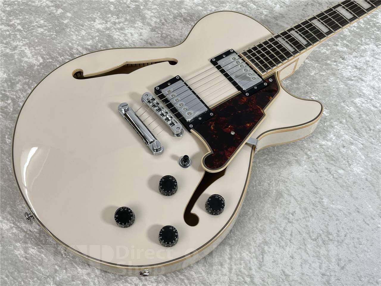 【即納可能】D'Angelico (ディアンジェリコ) Premier SS / Champagne (セミアコースティック) お茶の水駅前店・別館 【新春初売りお年玉セール対象商品】