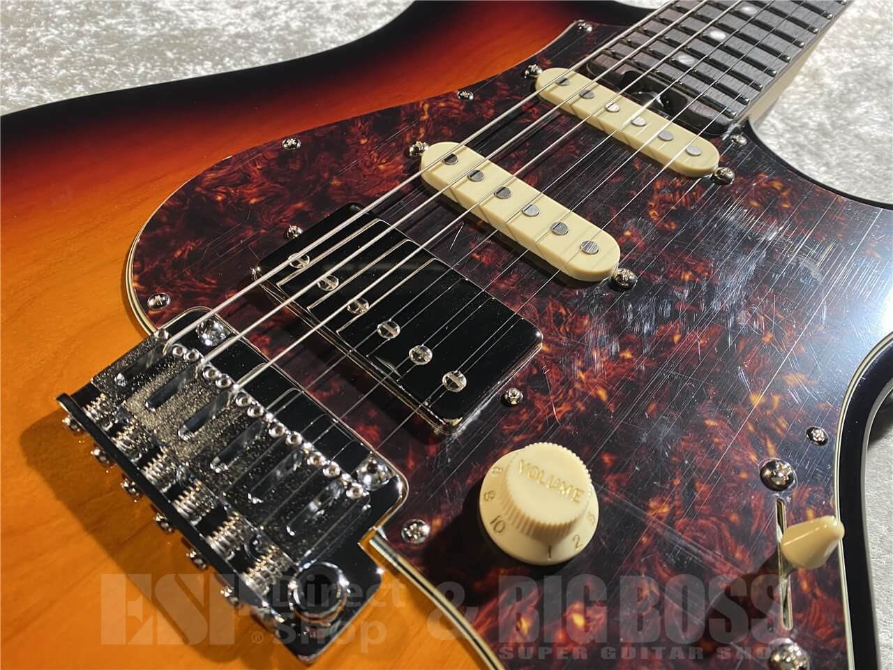 【即納可能】EDWARDS(エドワーズ) E-SNAPPER-AL/R (3 Tone Sunburst) 札幌店