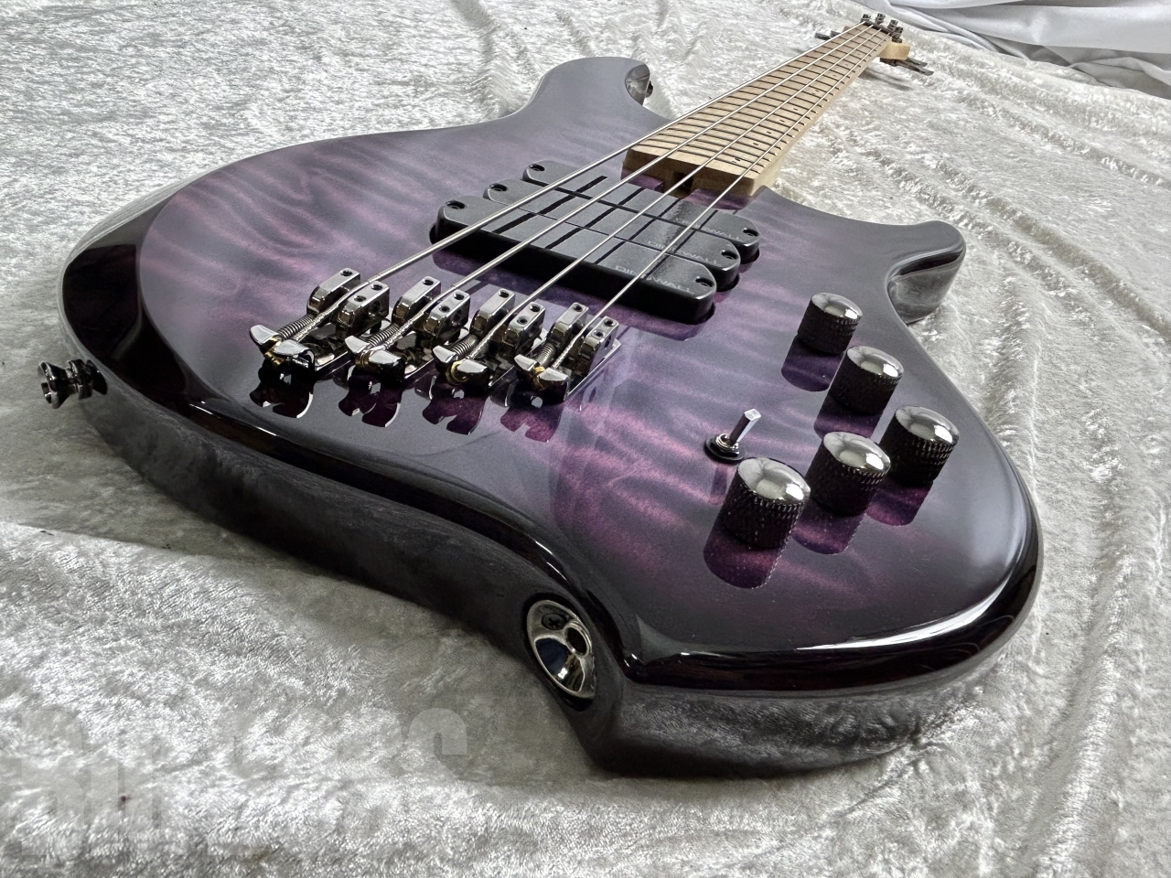 【即納可能】DINGWALL(ディングウォール) CC3 4st Quilt Top Combustion / Amethyst Burst お茶の水駅前店(東京)