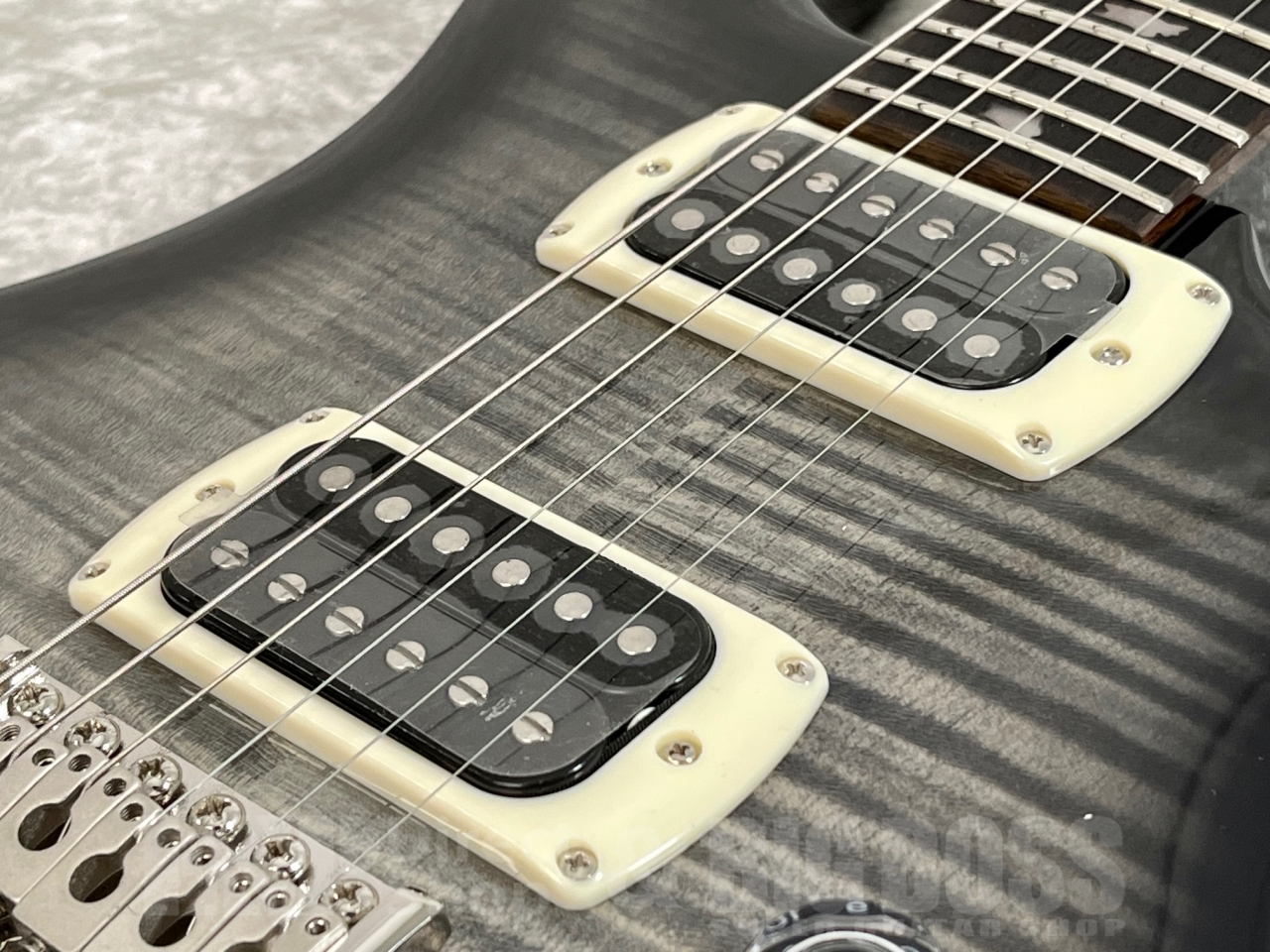 【即納可能】Paul Reed Smith(PRS/ポールリードスミス) SE Custom 24 / Charcoal Burst (2025年製) お茶の水駅前店(東京)