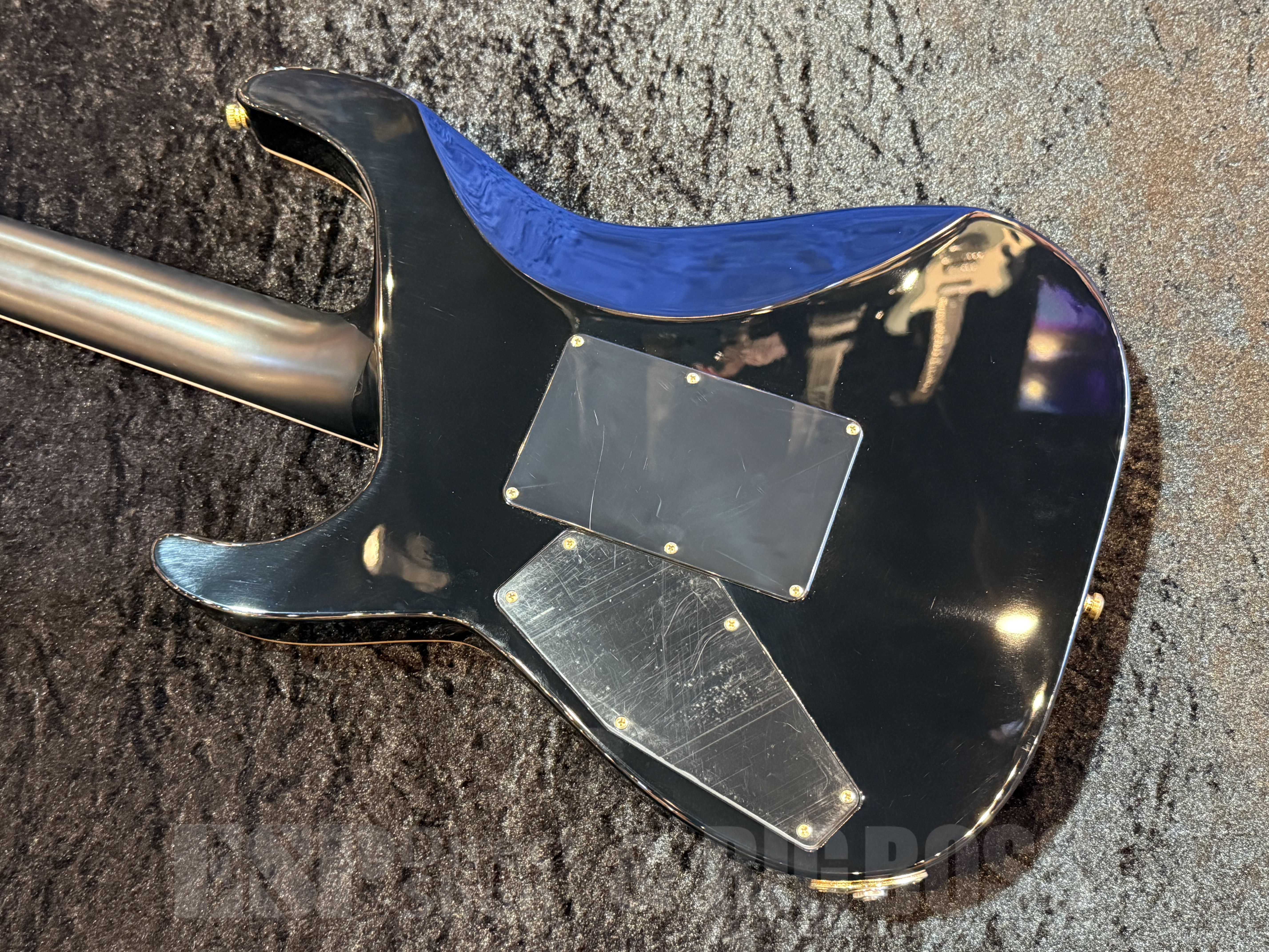 【即納可能/中古品】E-II (イーツー) M-II QM【Black Natural Burst】 福岡店