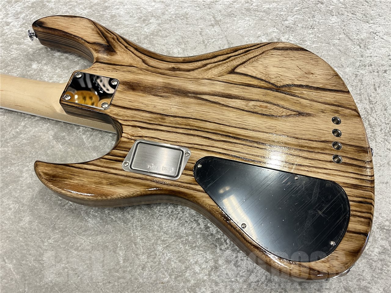 【即納可能】EDWARDS(エドワーズ)E-AMAZE-AS/M(Solid Burner) 名古屋店