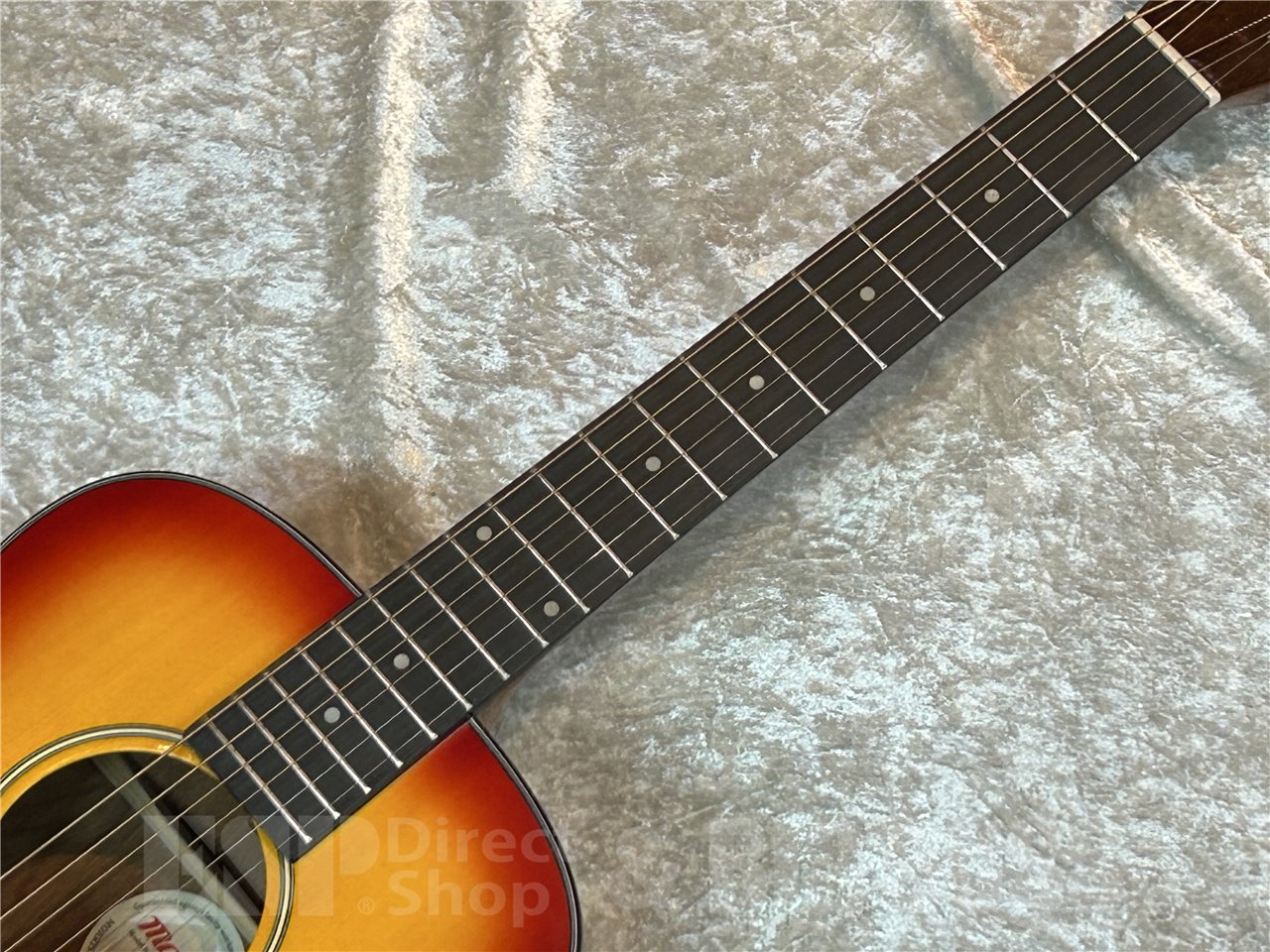 【即納可】Morris(モーリス) LA-011 (Cherry Sunburst) 広島店
