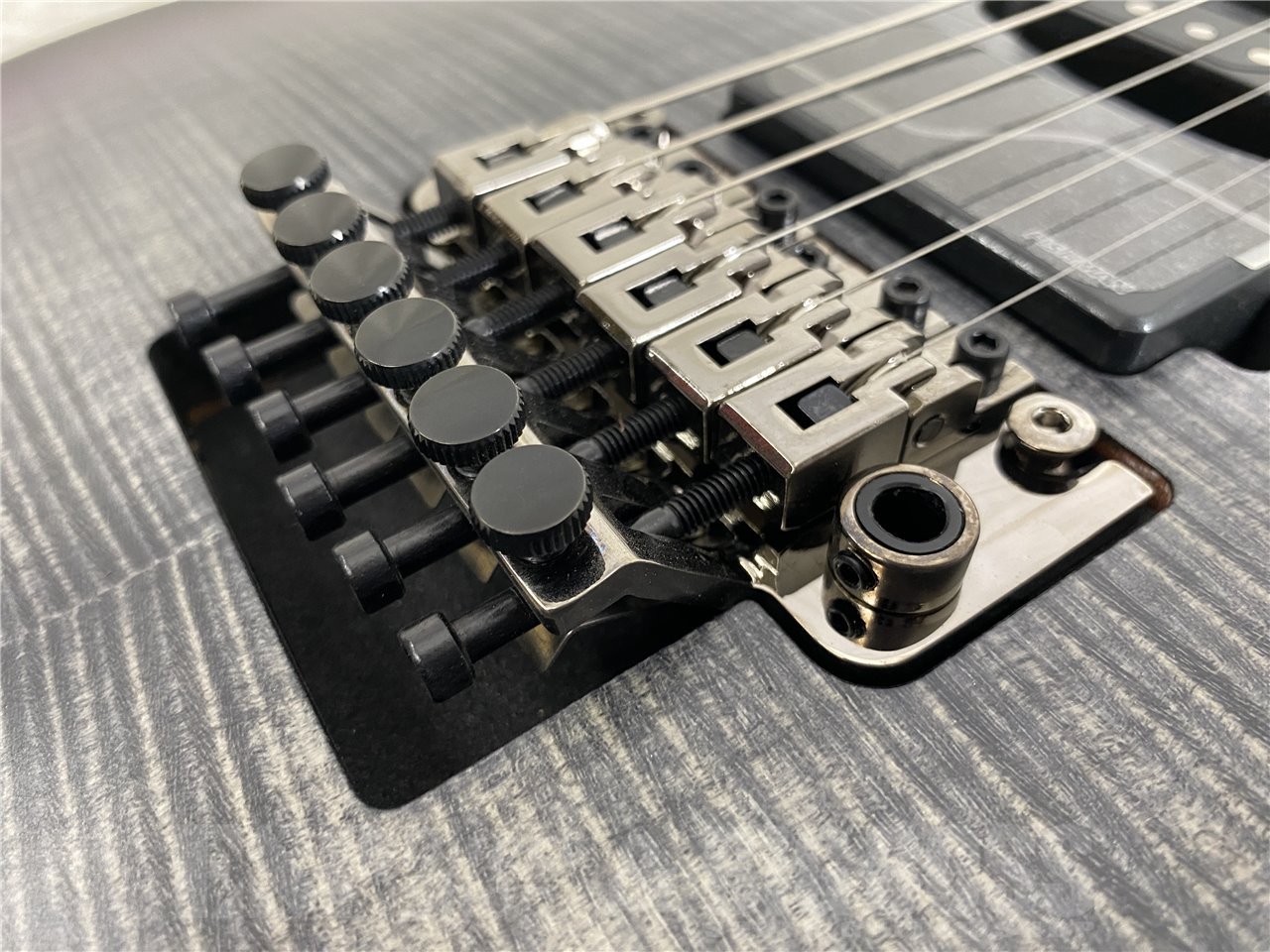 【即納可能】Paul Reed Smith(PRS/ポールリードスミス) SE Chleo (Charcoal Purple Burst) お茶の水駅前店(東京)