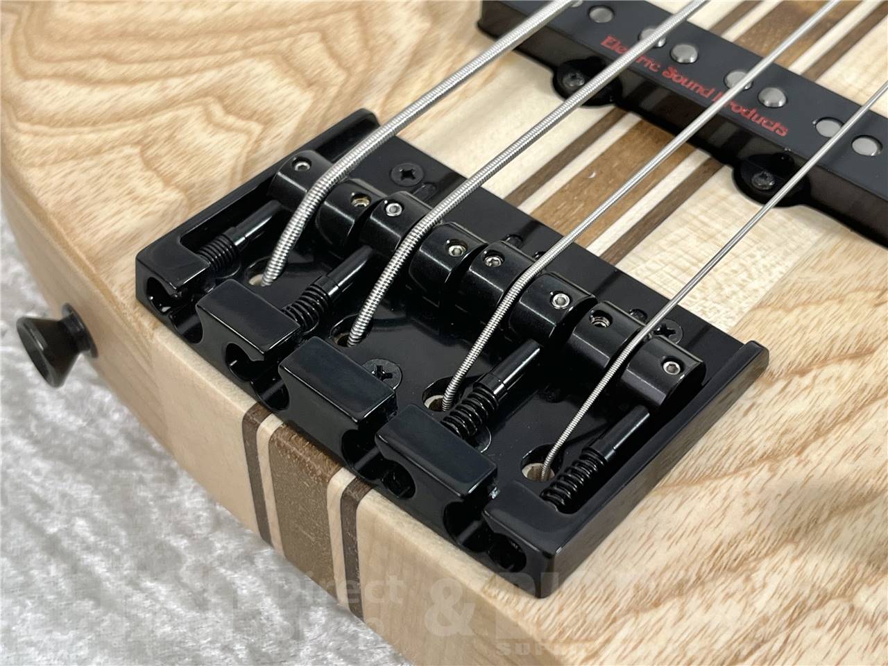 【即納可能】EDWARDS(エドワーズ) E-BOTTOM BUMP (Satin Natural) お茶の水駅前店・別館