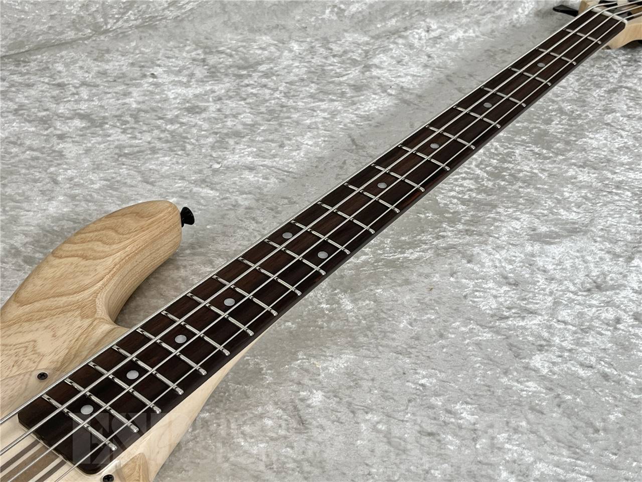 【即納可能】EDWARDS(エドワーズ) E-BOTTOM BUMP (Satin Natural) お茶の水駅前店・別館