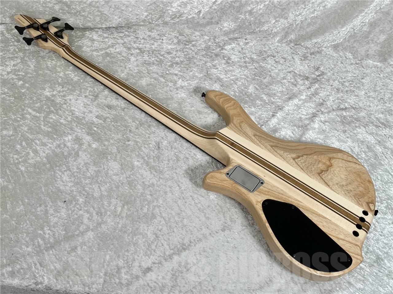 【即納可能】EDWARDS(エドワーズ) E-BOTTOM BUMP (Satin Natural) お茶の水駅前店・別館