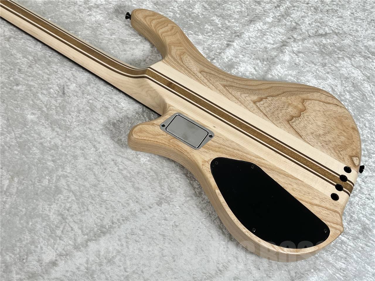 【即納可能】EDWARDS(エドワーズ) E-BOTTOM BUMP (Satin Natural) お茶の水駅前店・別館