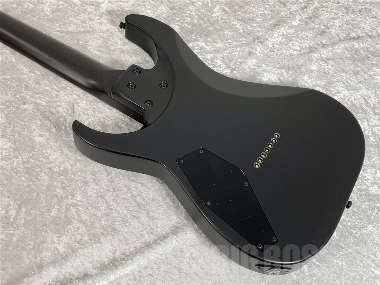 【即納可能】EDWARDS(エドワーズ) E-M-II-7 (Metallic Black Satin) お茶の水駅前店・別館