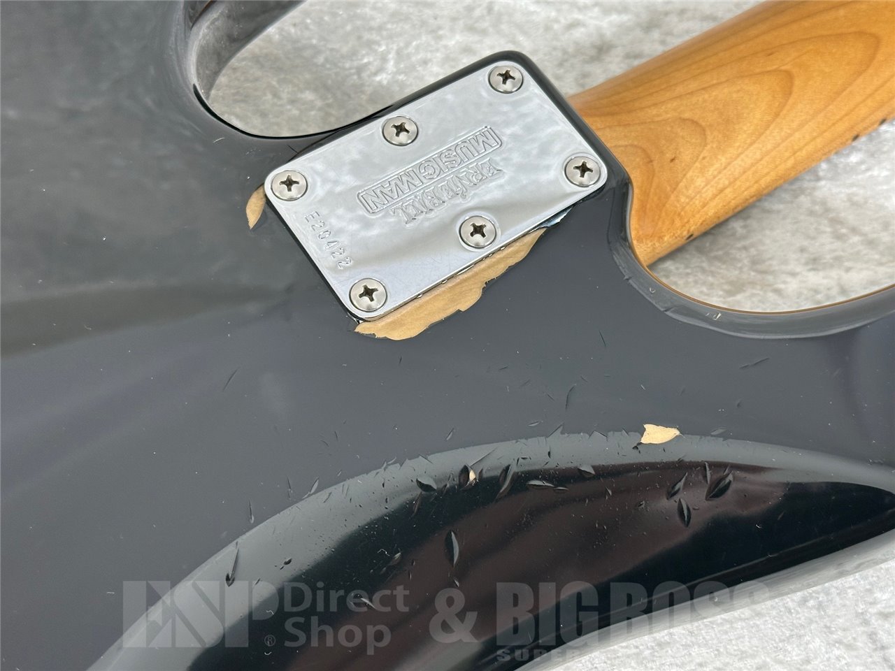 【即納可能/中古品】MUSICMAN(ミュージックマン) StingRay4 / Maple Finger Board (Black) お茶の水駅前店(東京)