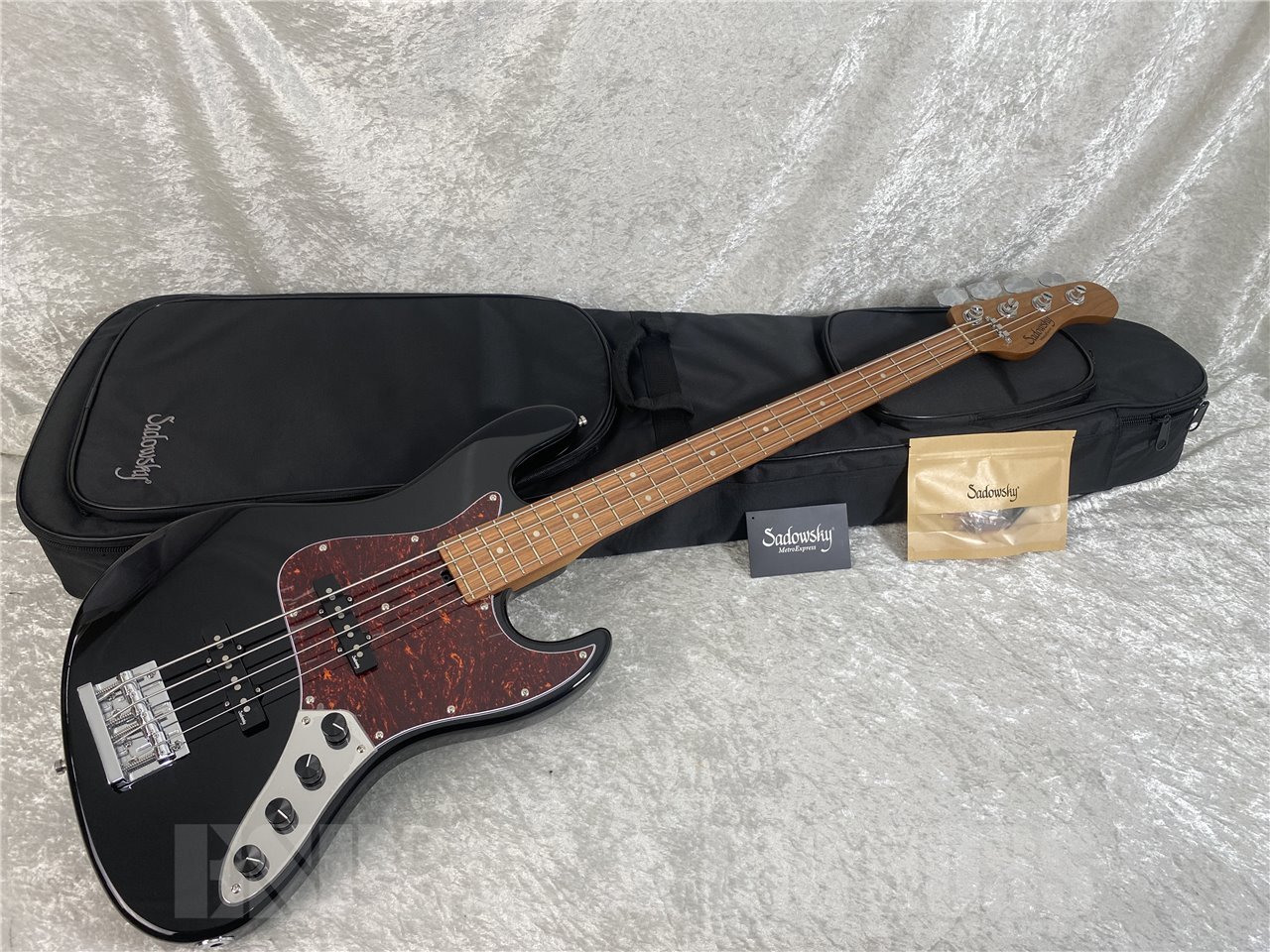 【即納可能】Sadowsky(サドウスキー) MetroExpress MX21 VJ4 Morado Fingerboard (Black)お茶の水駅前店(東京)