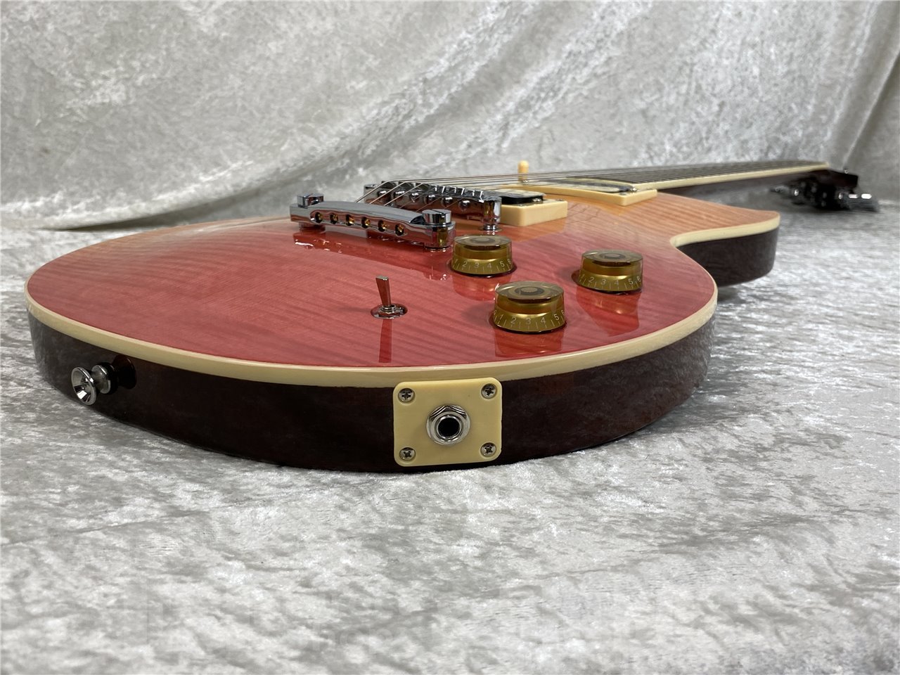 【即納可能】Aria Pro II(アリアプロツー) PE-JAIL 2025 JAIL / Bloody Sunburst お茶の水駅前店(東京)