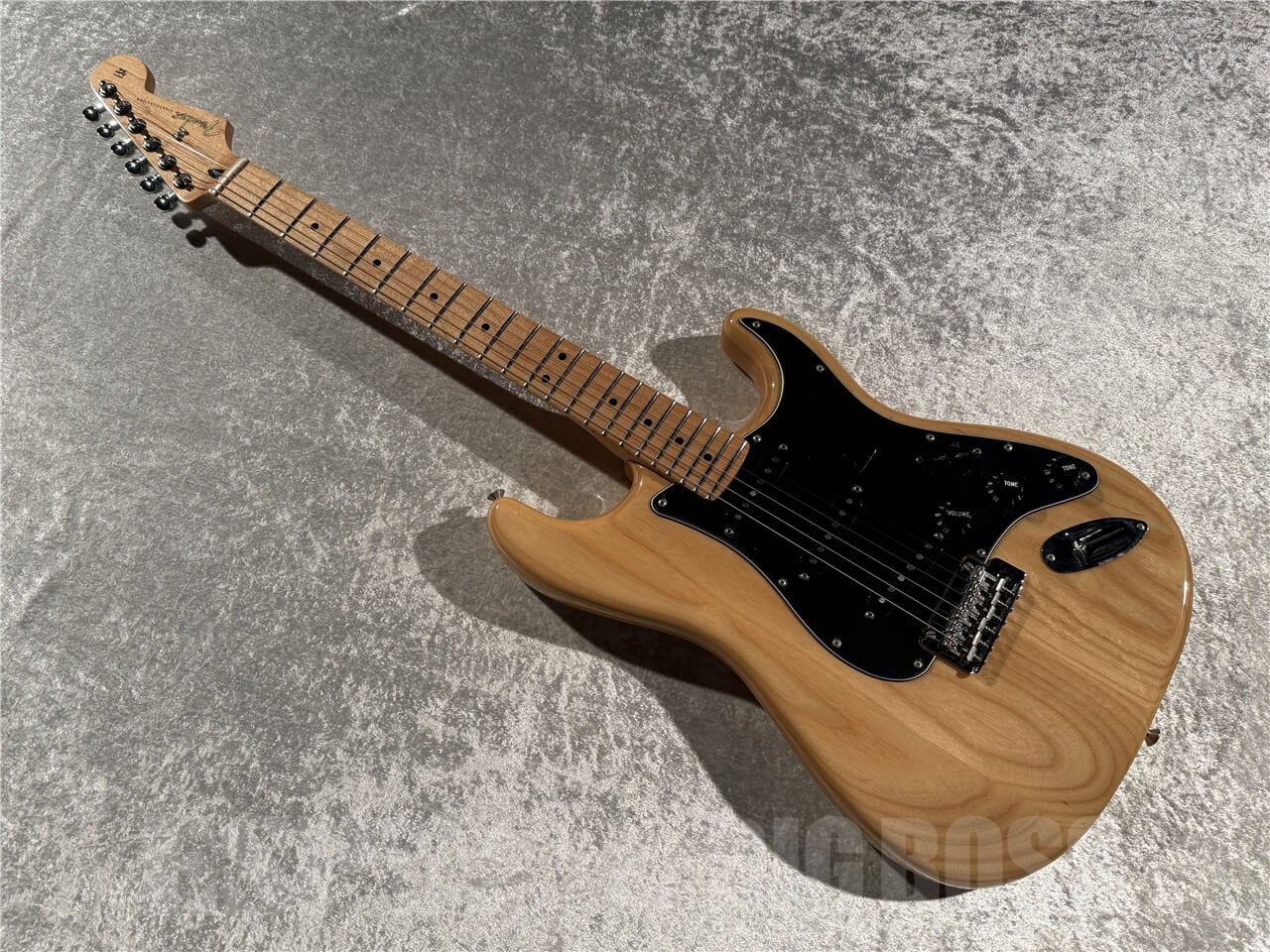 【即納可能/お客様委託中古品】Fender(フェンダー) Player Stratocaster Ash (Natural) 札幌店