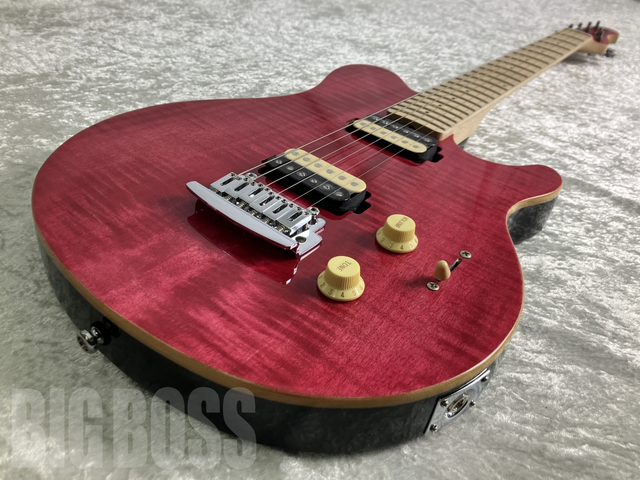 【即納可能】Sterling by MUSIC MAN(スターリンバイミュージックマン) AXIS FLAME MAPLE AX3FM Stain Pink お茶の水駅前店(東京)