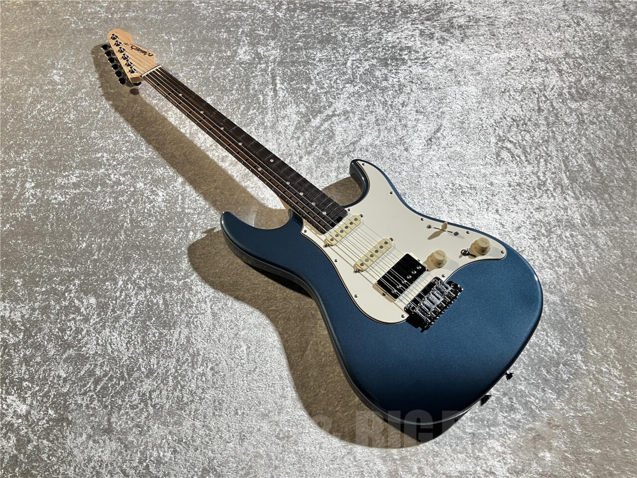 【即納可能】EDWARDS(エドワーズ) E-SNAPPER-AL/R (Supreme Blue) 札幌店