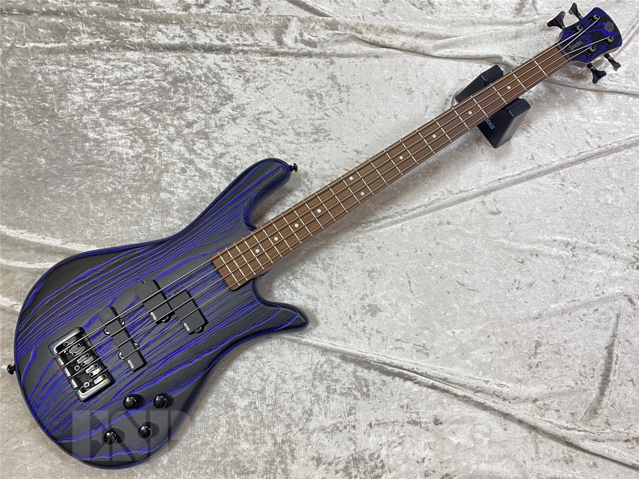 【即納可能】Spector NS Pulse 4/ Black Blue Fill  GWS【新春初売りお年玉セール対象商品】