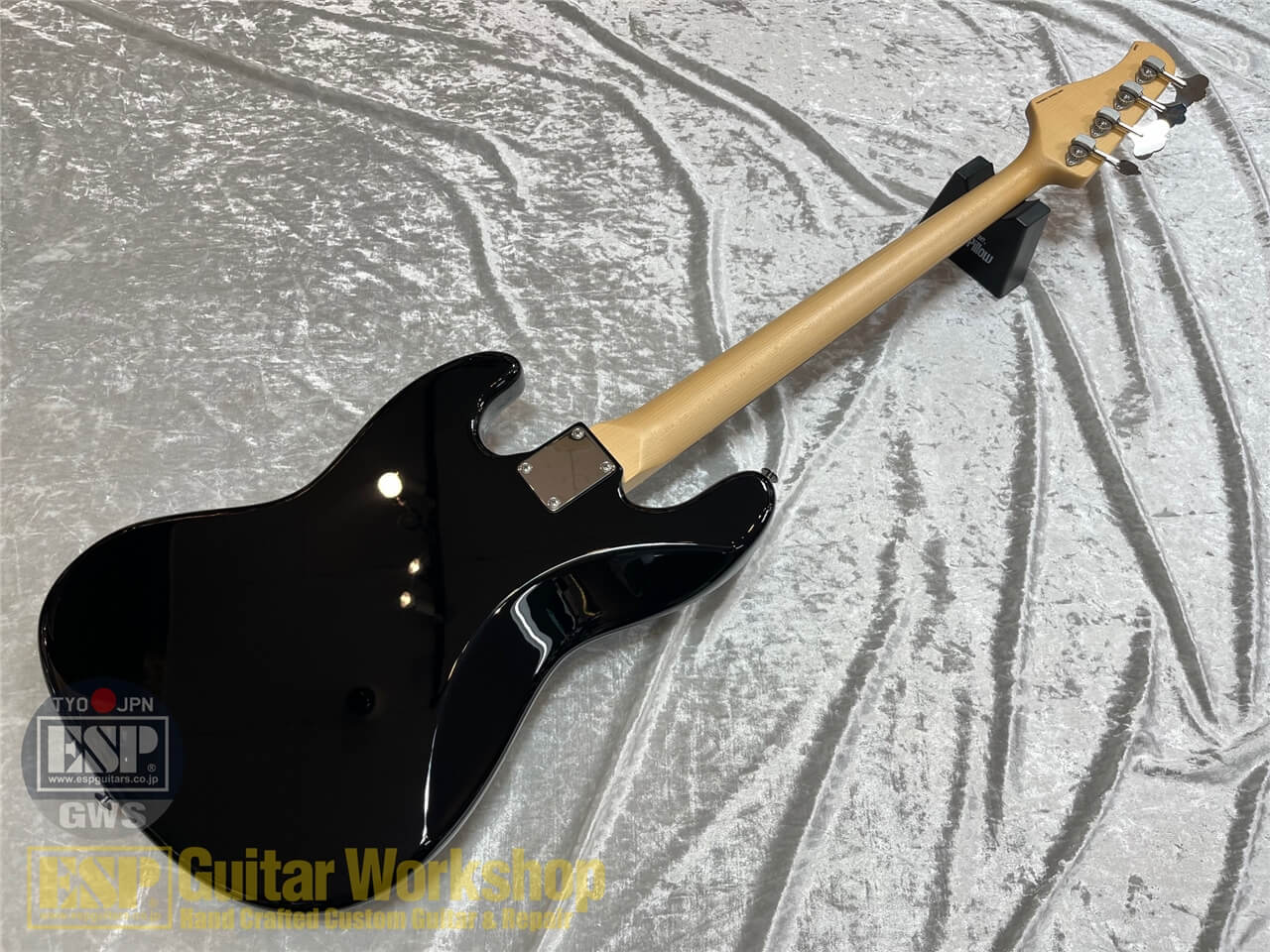 【即納可能】Suhr(正規輸入品) Classic J/Black/ Rosewood/ GWS【新春初売りお年玉セール対象商品】