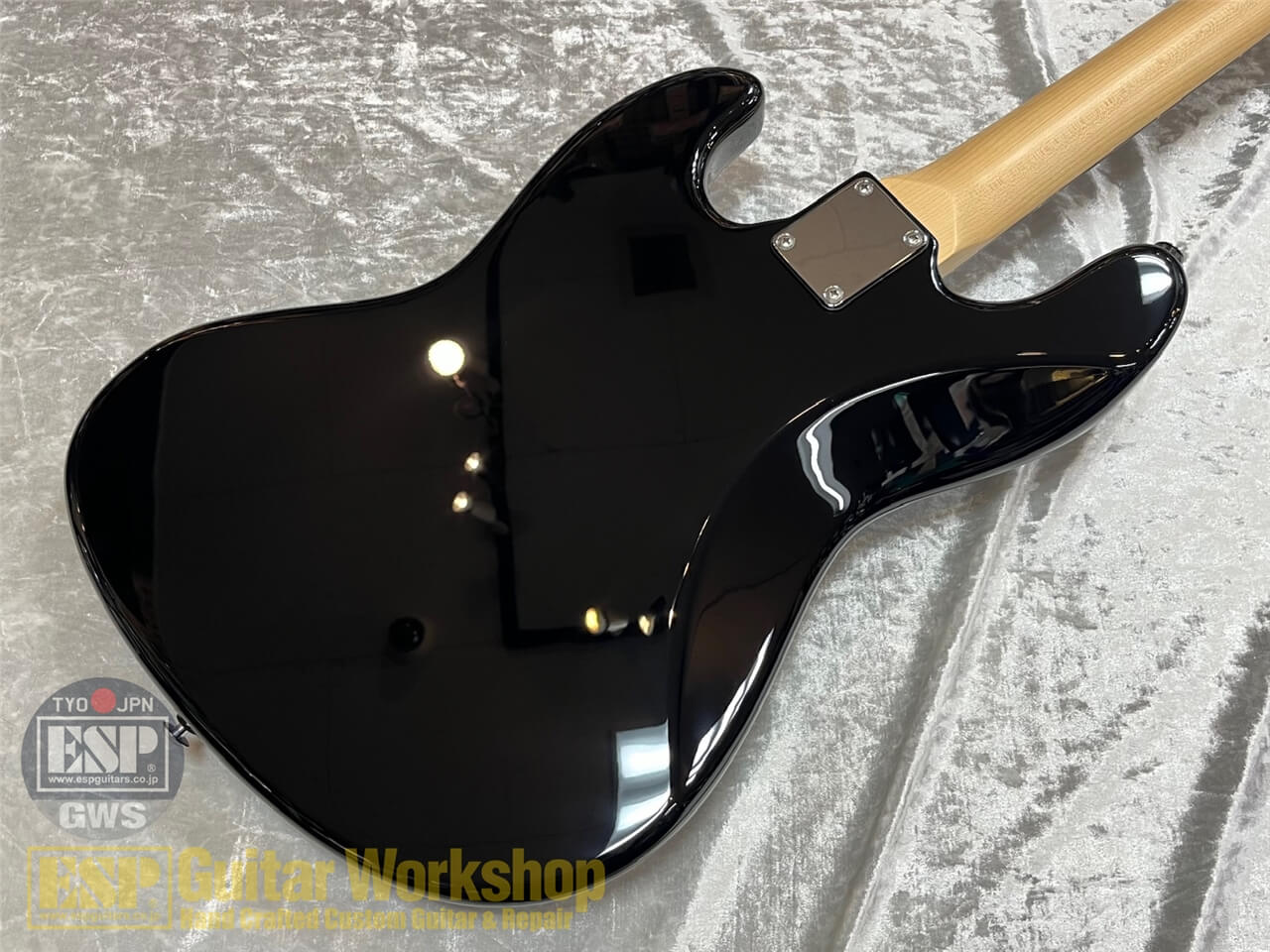 【即納可能】Suhr(正規輸入品) Classic J/Black/ Rosewood/ GWS【新春初売りお年玉セール対象商品】