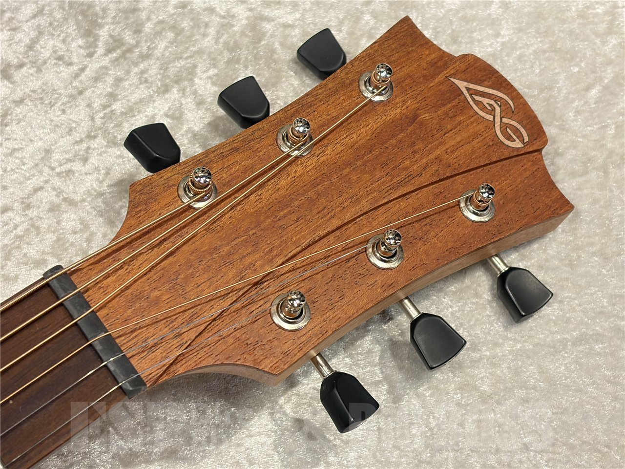 【即納可能】LAG Guitars（ラグギターズ）T70A（Natural）　名古屋店