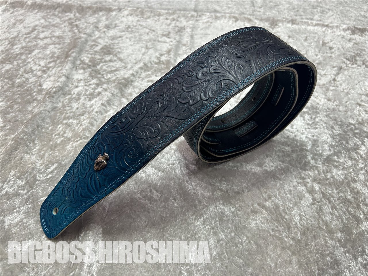 【即納可能】Grande uomo(グランデウオモ) Custom Shop G-Premium Engrave Cool Mint Fade (ストラップ) 広島店