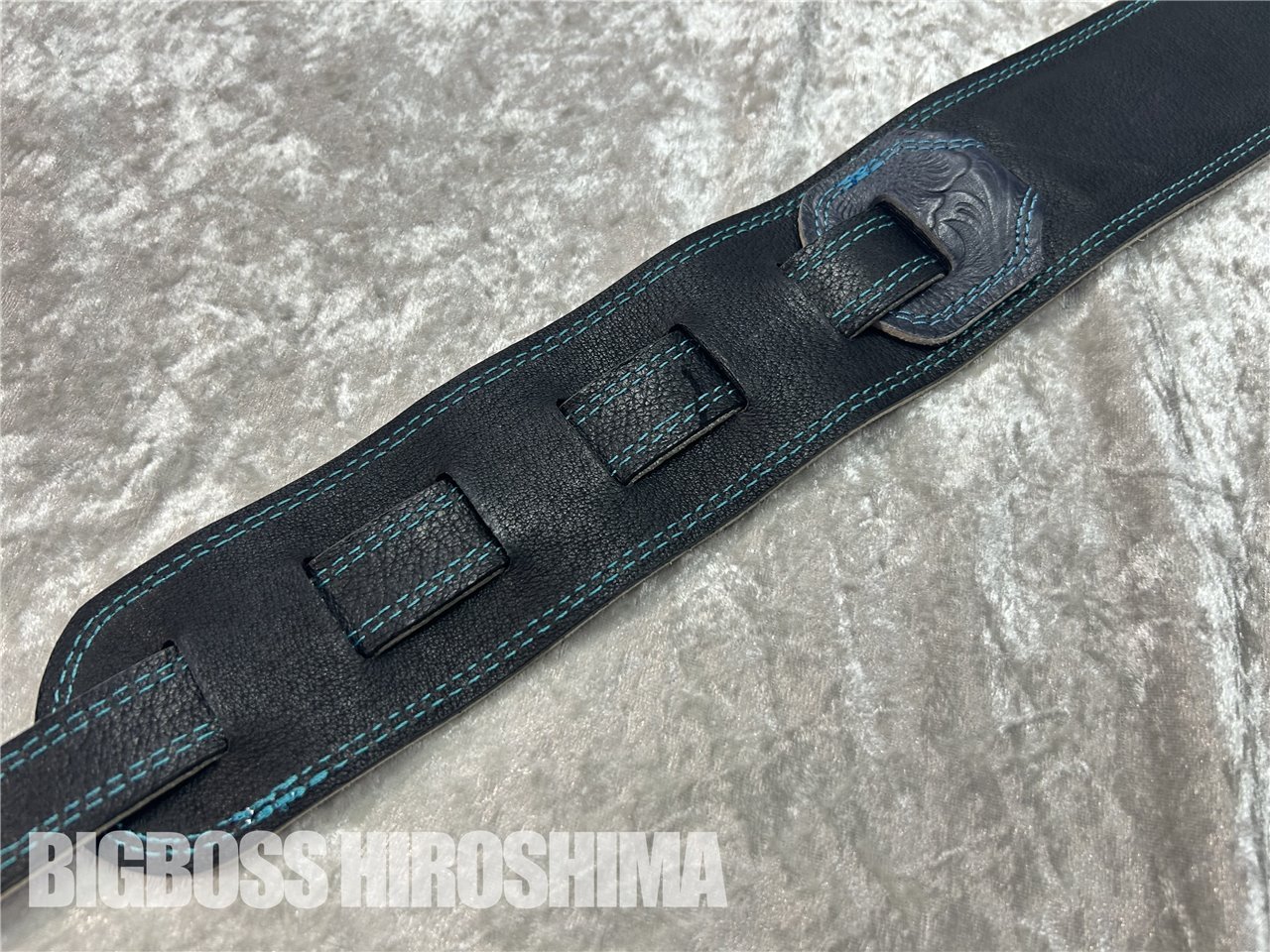 【即納可能】Grande uomo(グランデウオモ) Custom Shop G-Premium Engrave Cool Mint Fade (ストラップ) 広島店