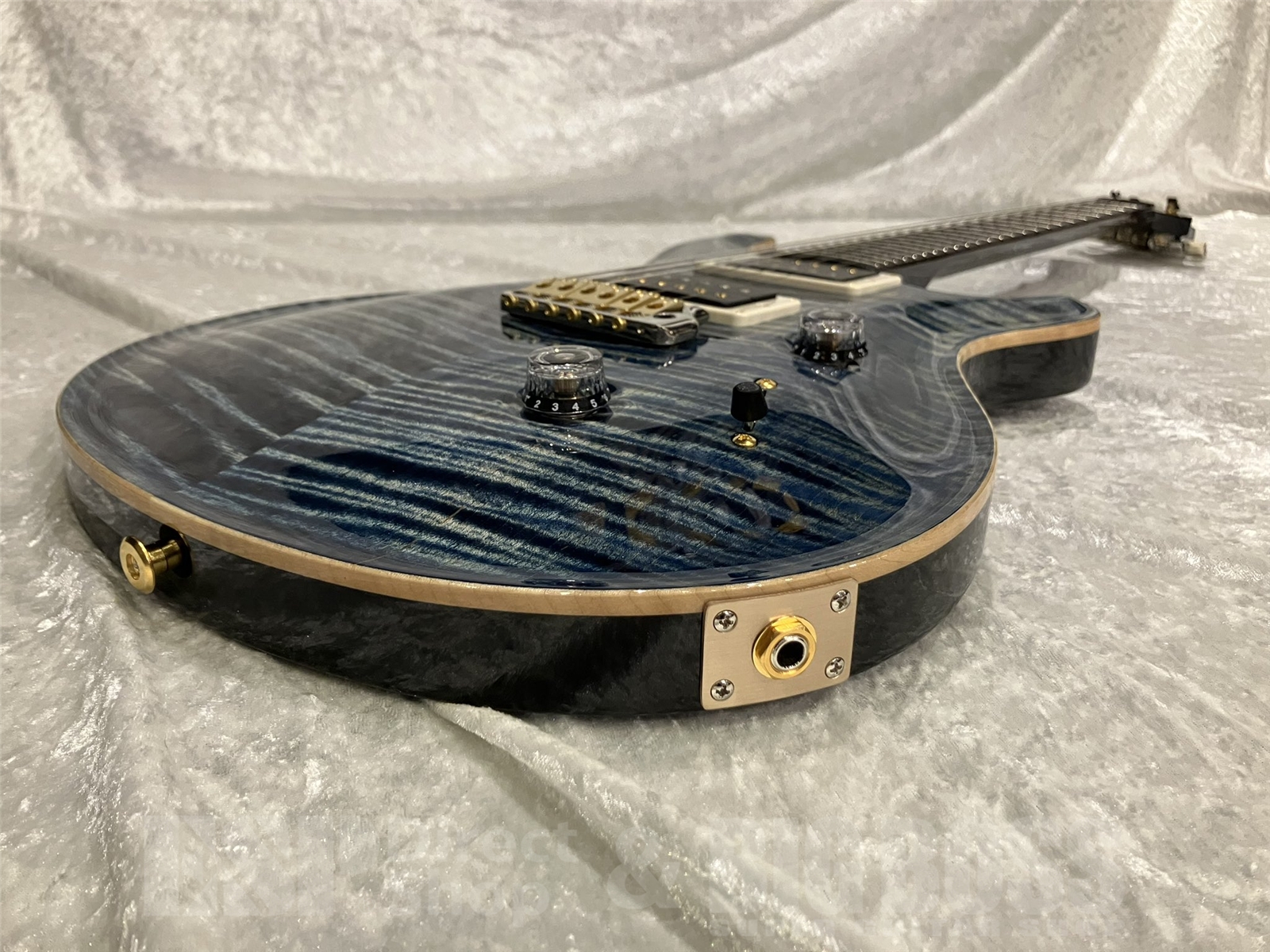 【即納可能】Paul Reed Smith(ポールリードスミス/PRS) Custom 24 10Top / Faded Whale Blue (2025年製 S/N 0413486)