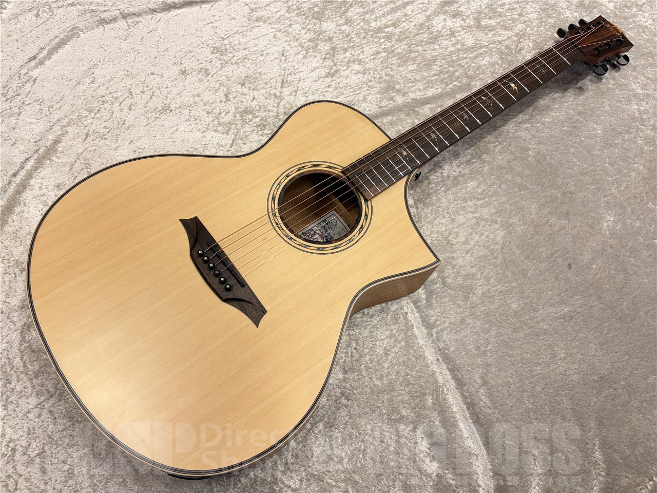【即納可能】Bromo Guitars（ブロモギターズ）BAT4CE（Natural）　名古屋店