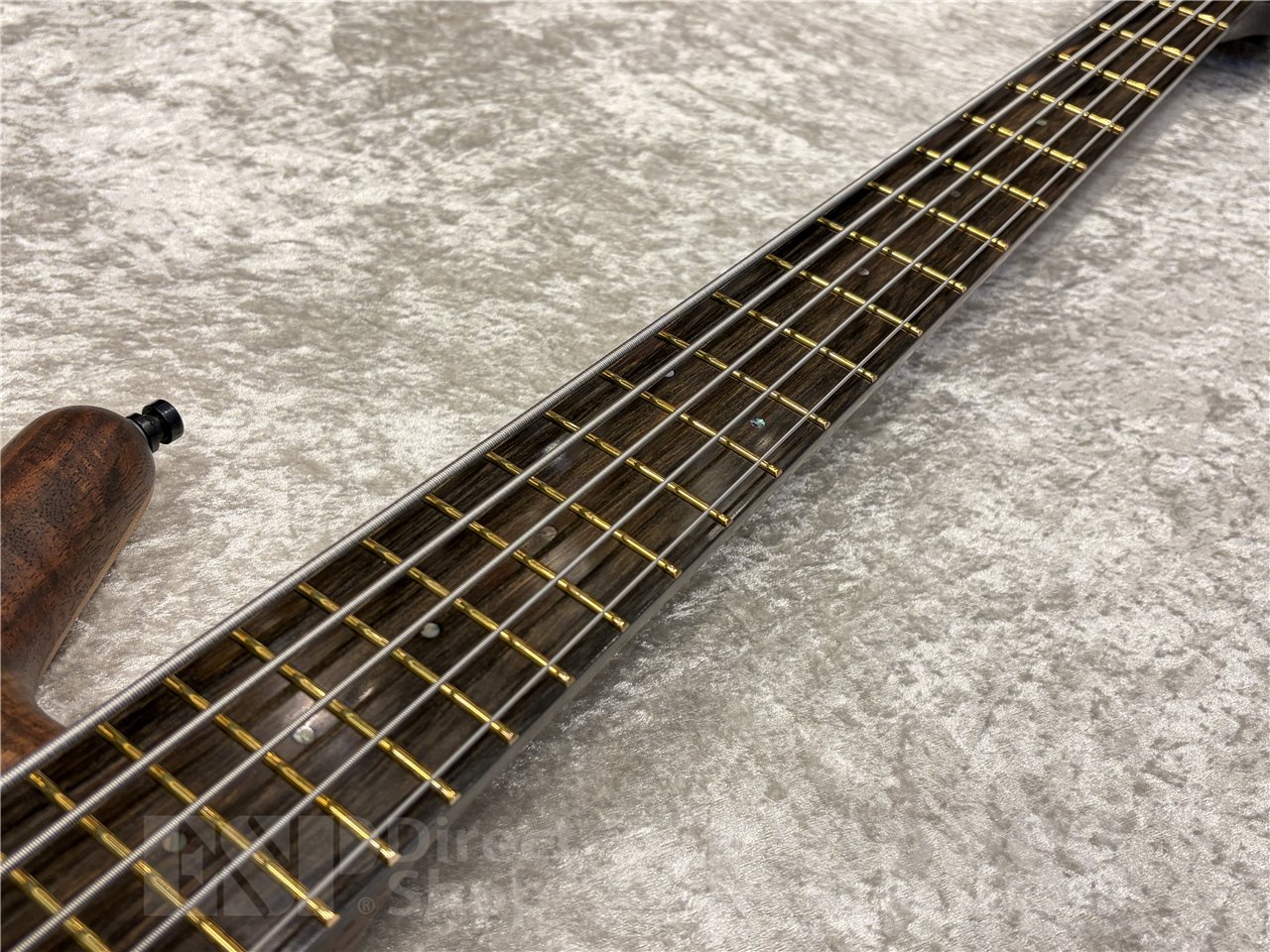 【即納可能】Warwick（ワーウィック）Pro Series Teambuilt Thumb BO Limited Edition 2024 5-strings（Natural Oil Finish）　名古屋店