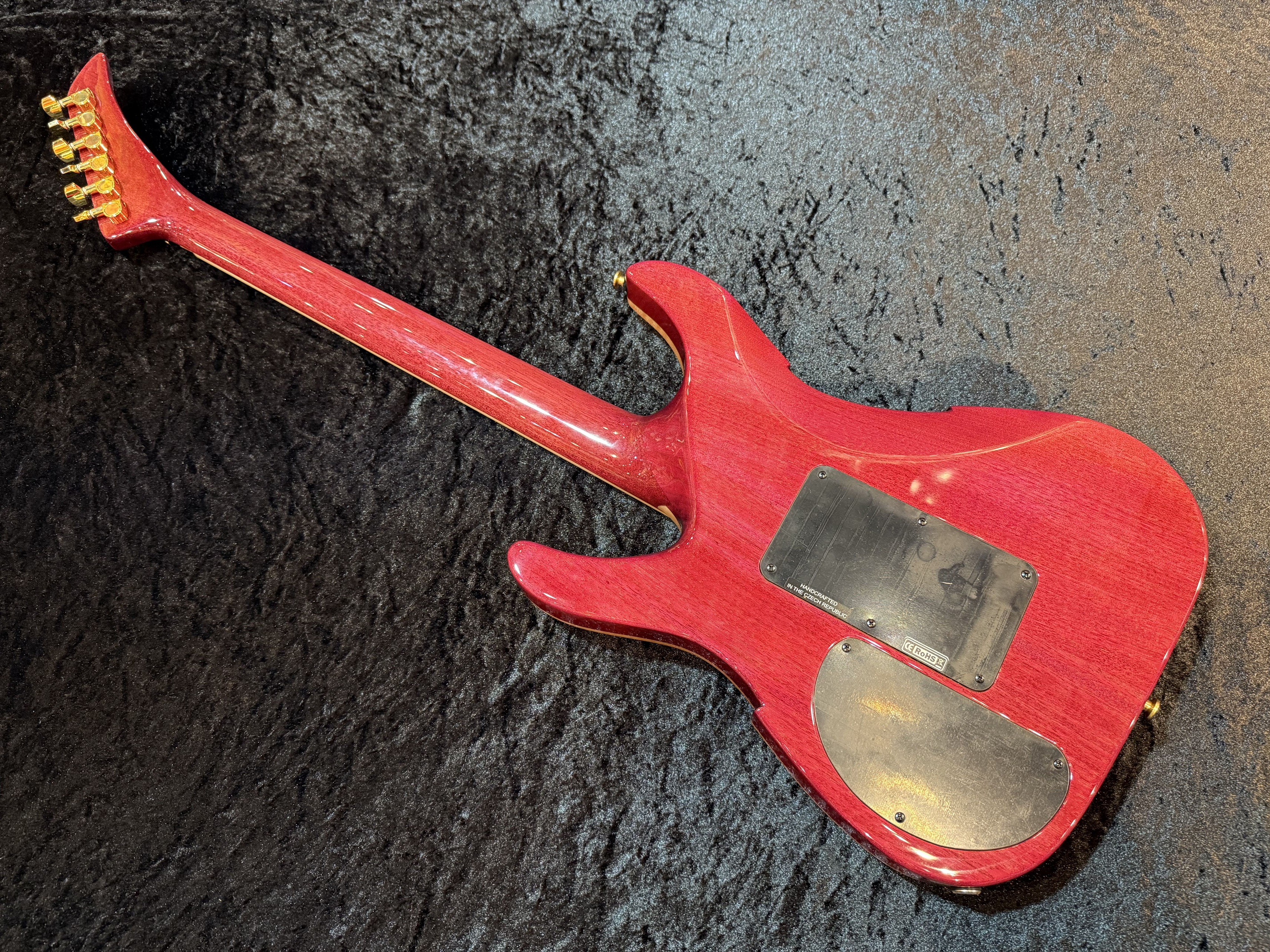 【即納可能】PEAVEY （ピーヴィー） Adrian Vandenberg Signature Guitar 【Purple Flame Maple】 福岡店