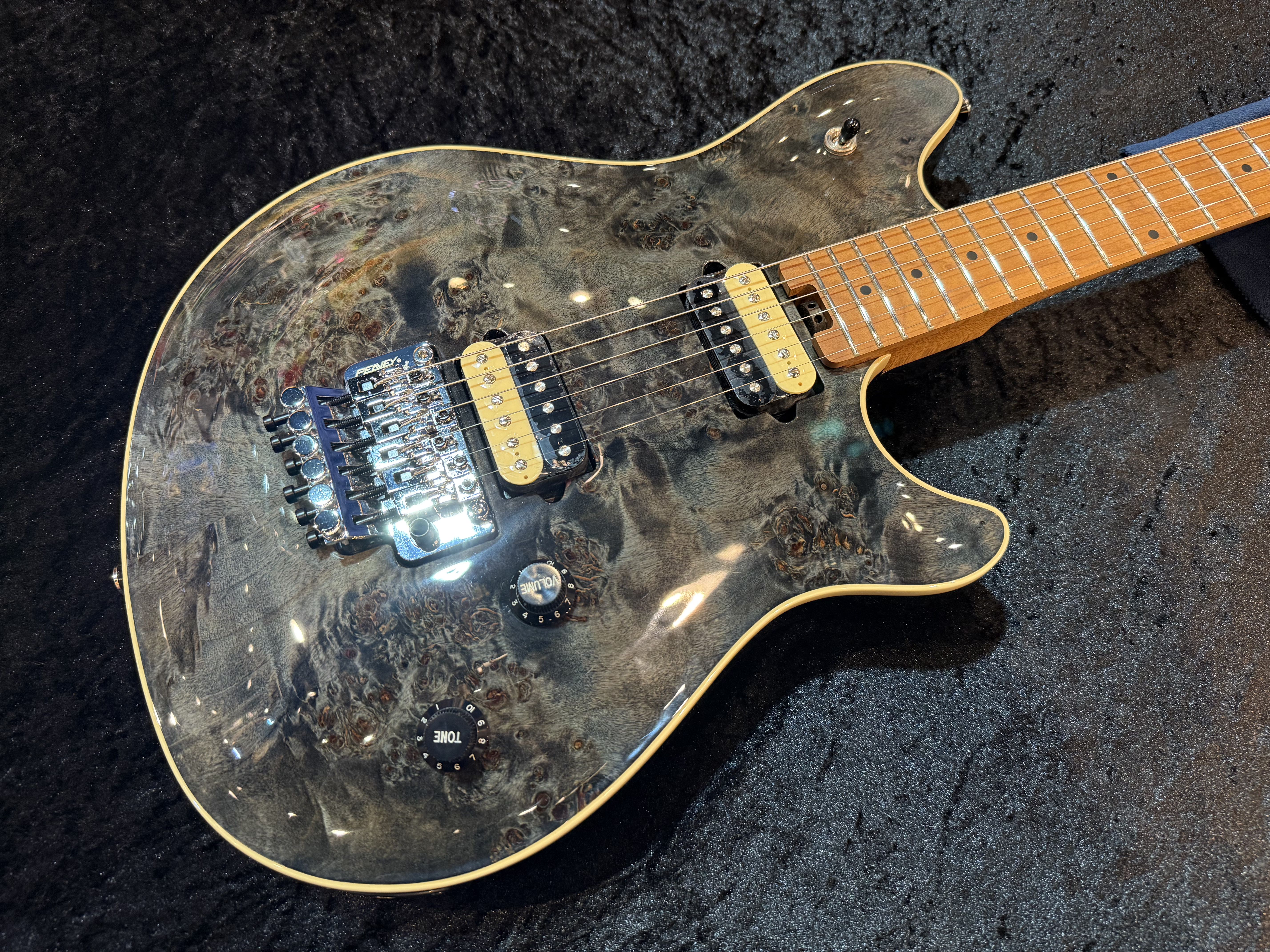 【即納可能】PEAVEY （ピーヴィー） HP 2 Poplar Burl RM 【Black】 福岡店