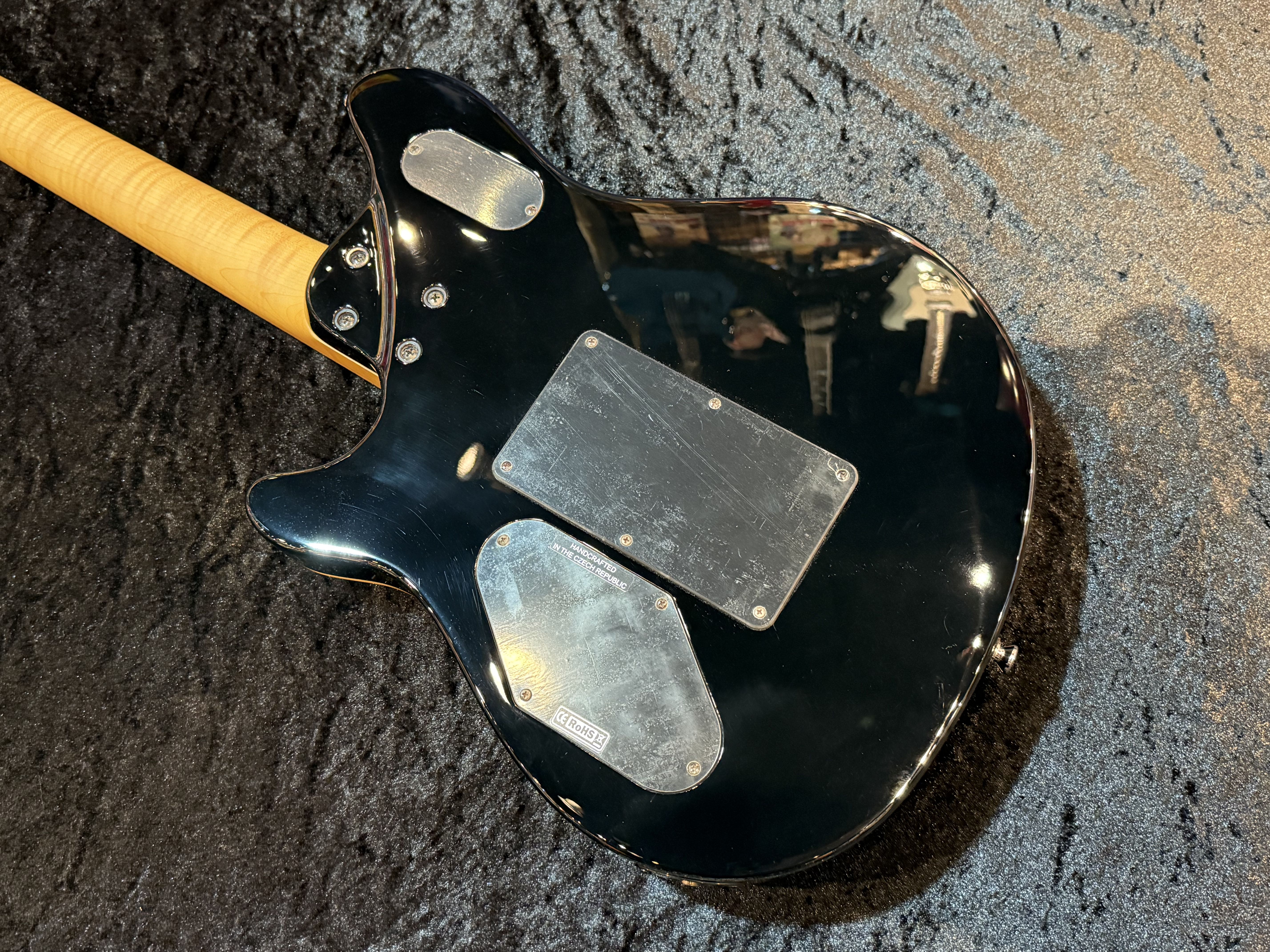 【即納可能】PEAVEY（ピーヴィー）HP 2 Poplar Burl RM【Natural】福岡店