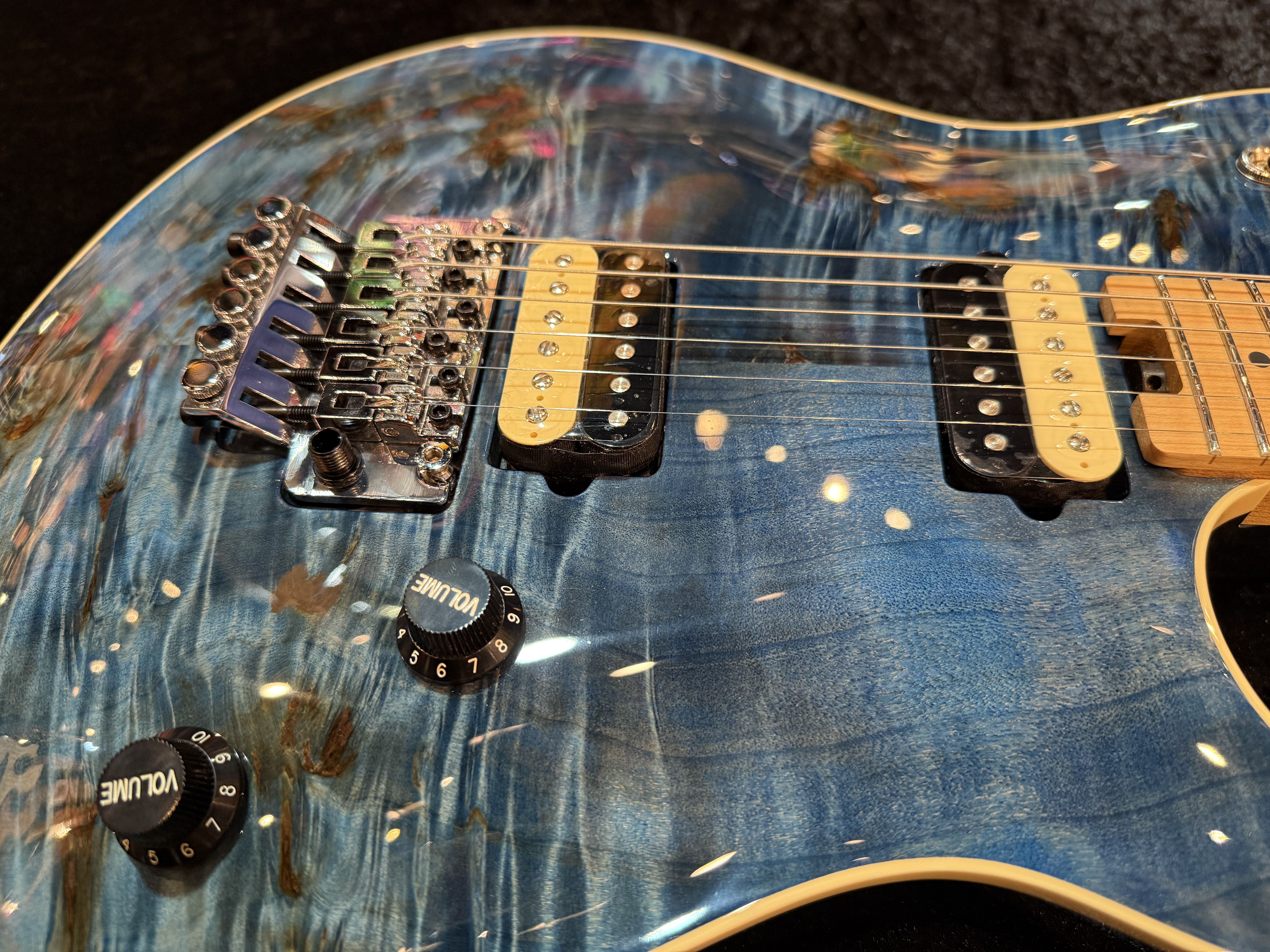 【即納可能】PEAVEY（ピーヴィー）HP 2 Poplar Burl RM 【Blue】福岡店