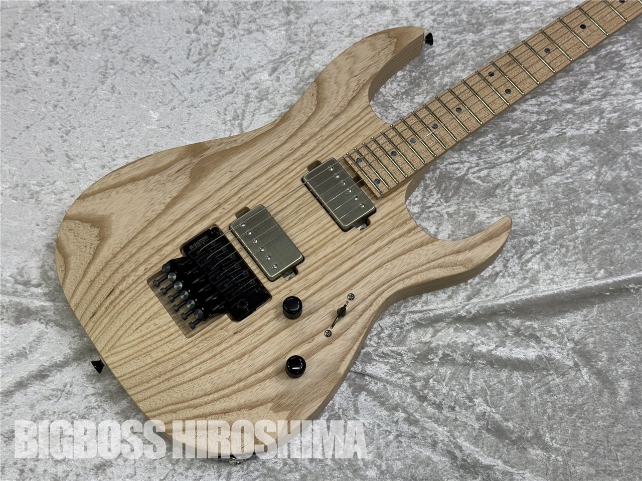 【即納可能】SAITO GUITARS S-624 (Naked) 広島店