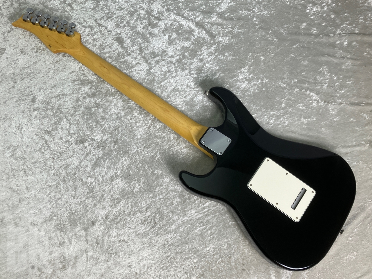 【即納可能】Three Dots Guitars(スリードッツギターズ) S Model / Black お茶の水駅前店(東京)