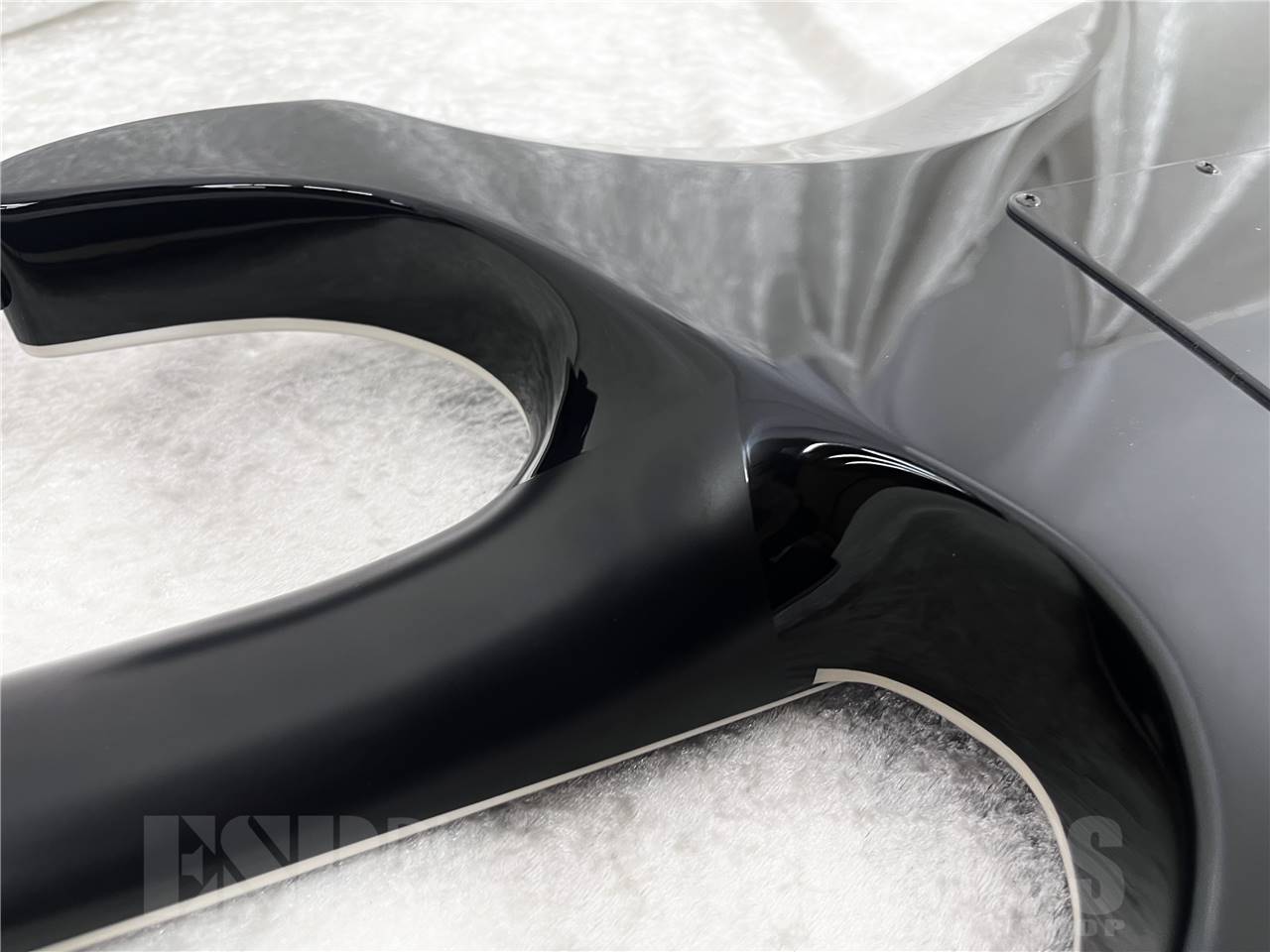 【即納可能】E-II（イーツー）HORIZON FR-II（See Thru Black  Sunburst)お茶の水駅前店・別館