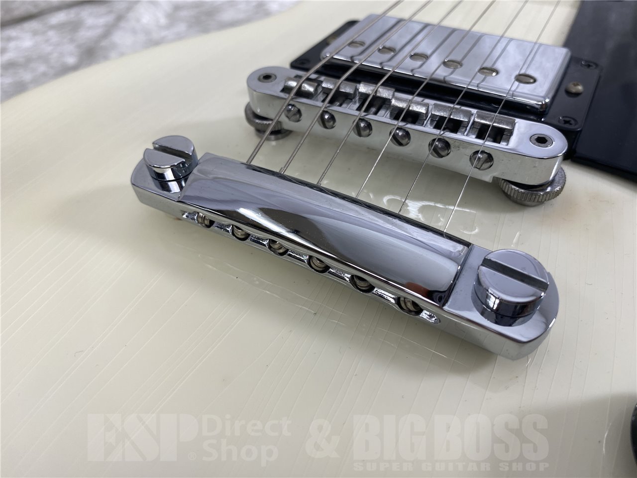 【即納可能/中古品】Gibson(ギブソン) Les Paul Studio 2016 / Antique White お茶の水駅前店(東京)