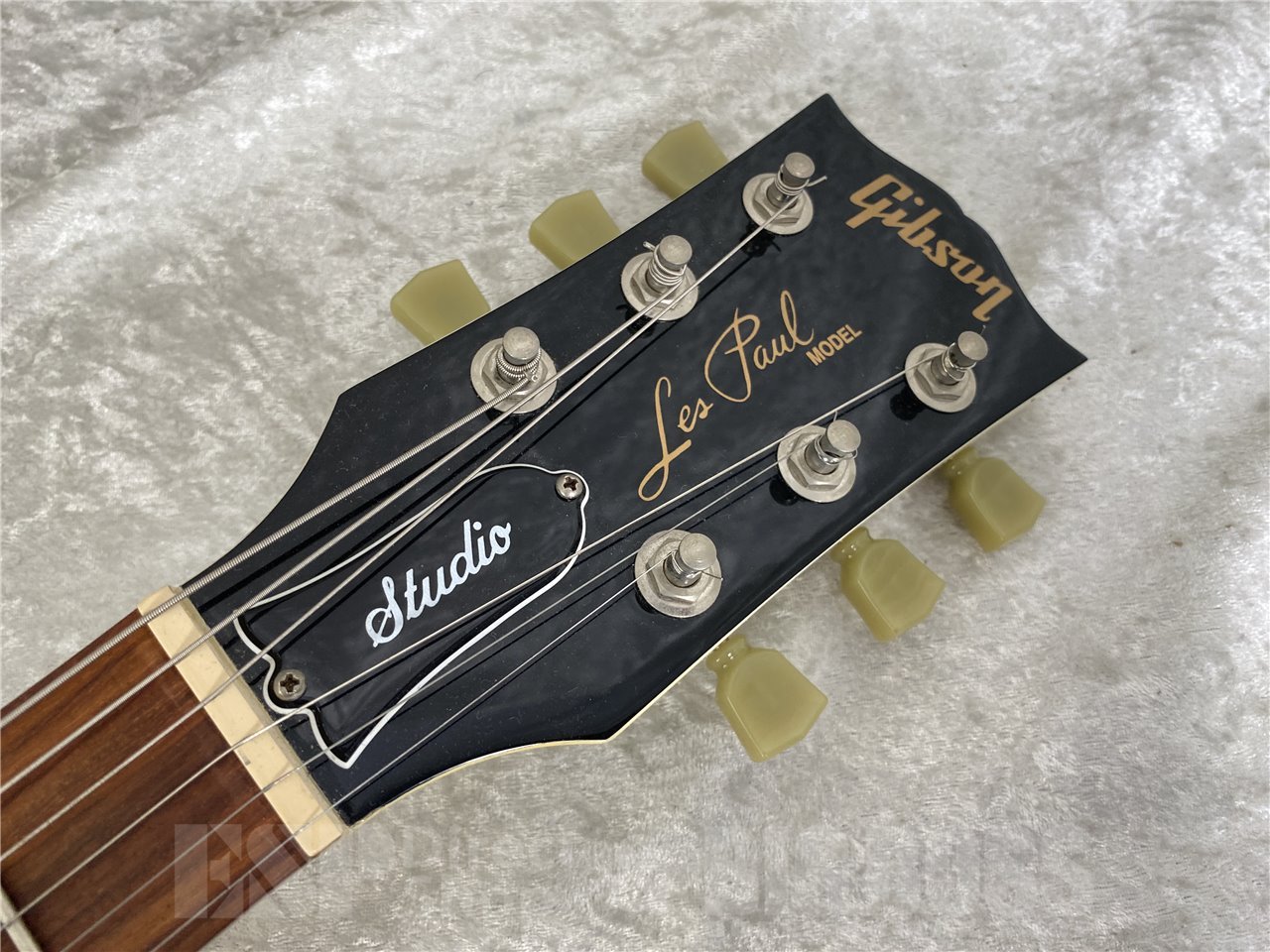 【即納可能/中古品】Gibson(ギブソン) Les Paul Studio 2016 / Antique White お茶の水駅前店(東京)