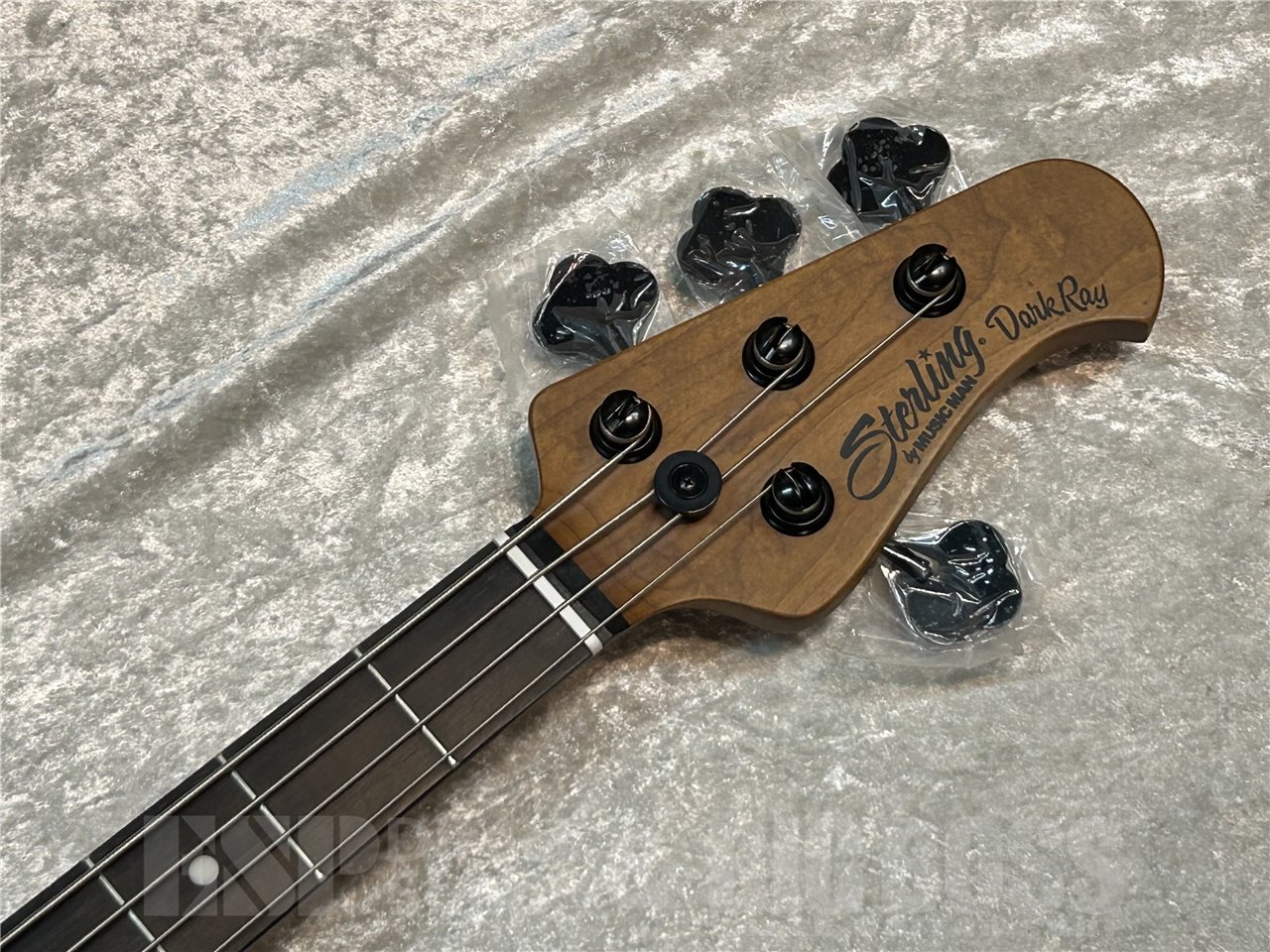 【即納可能】Sterling by MUSIC MAN(スターリンバイミュージックマン) DarkRay (Black)広島店