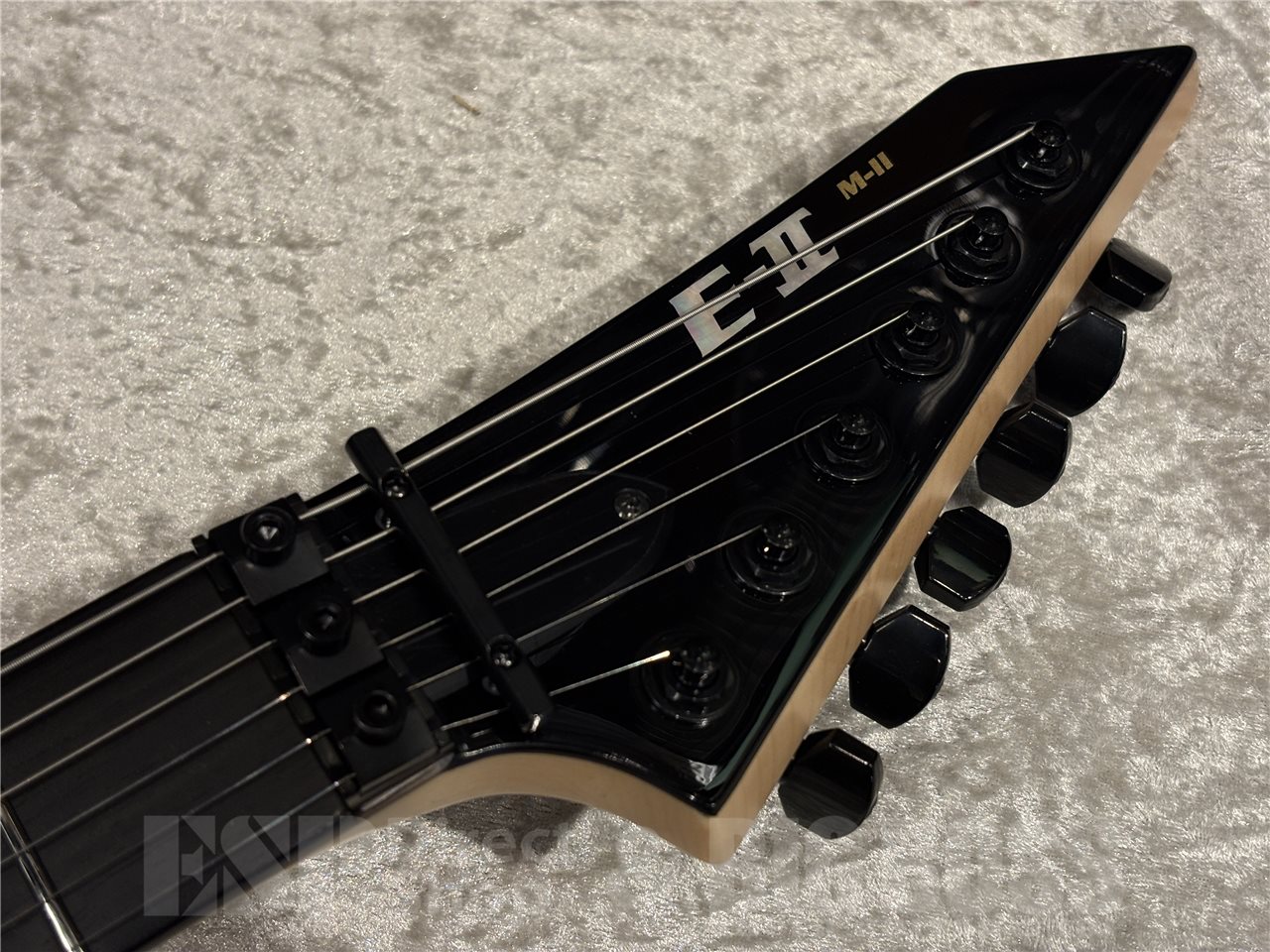 【即納可能】E-II(イーツー) M-II NECK-THRU（Black）　名古屋店