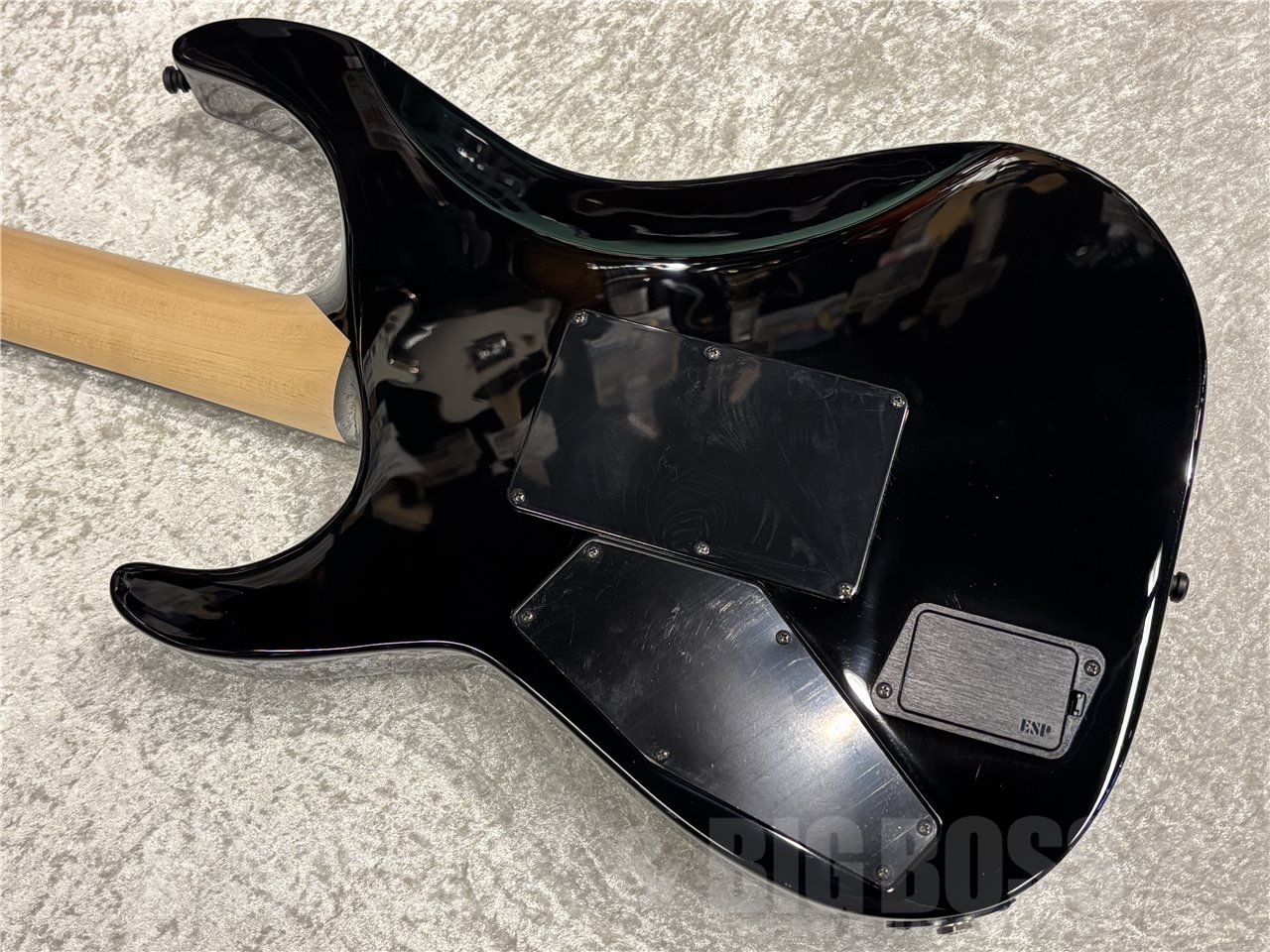 【即納可能】E-II(イーツー) M-II NECK-THRU（Black）　名古屋店