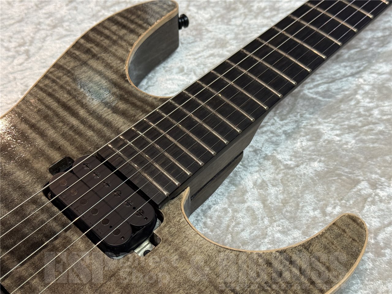 【中古品/即納可能】EDWARDS(エドワーズ) E-M-II CTM (Smoky Black) 広島店【新春初売りお年玉セール対象商品】