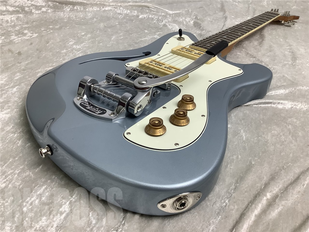【即納可能】Baum Guitars(バウムギターズ) 	Conquer 59 with Tremolo (Skyline Blue) 駅前店