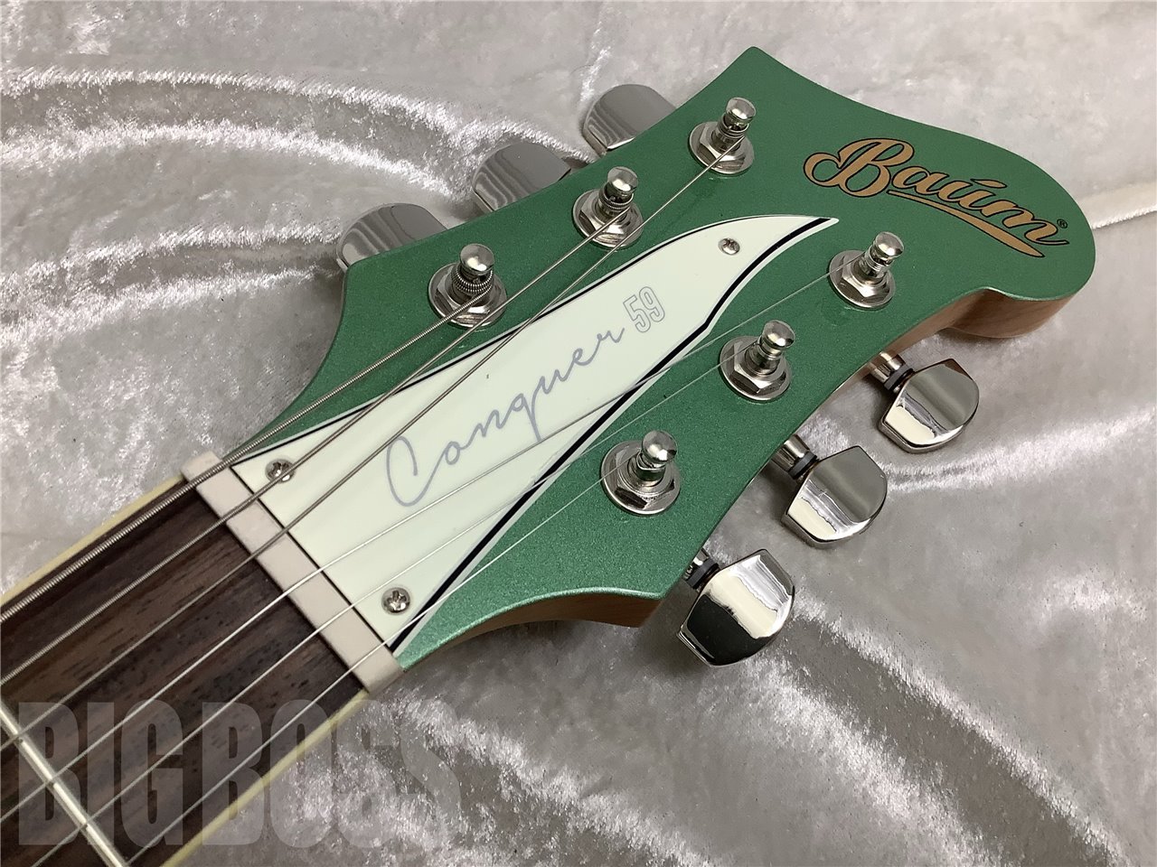 【即納可能】Baum Guitars(バウムギターズ) 	Conquer 59 with Tremolo (Silver Jade) 駅前店