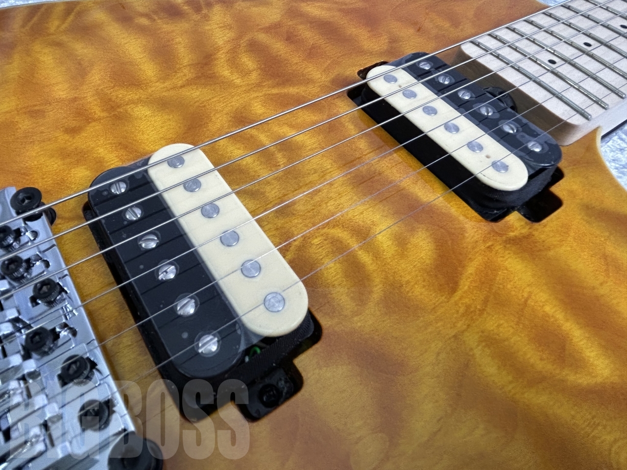 【即納可能】Sterling by MUSICMAN(スターリン バイ ミュージックマン) AXIS AX40-TGO-M / Trans Gold お茶の水駅前店(東京)