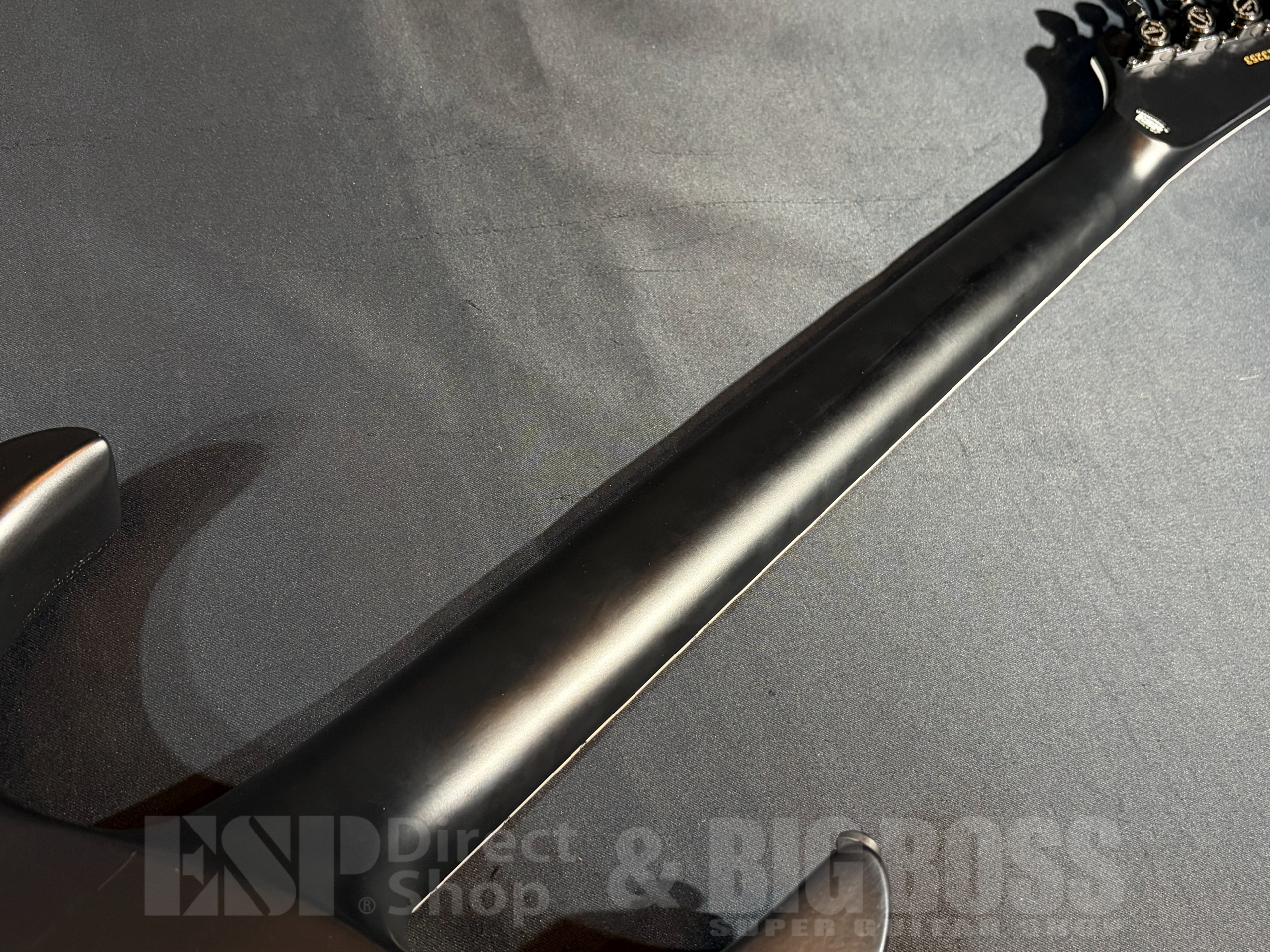 【即納可能】EDWARDS(エドワーズ) E-HORIZON-ET/Baritone / Alternative Black 大阪店