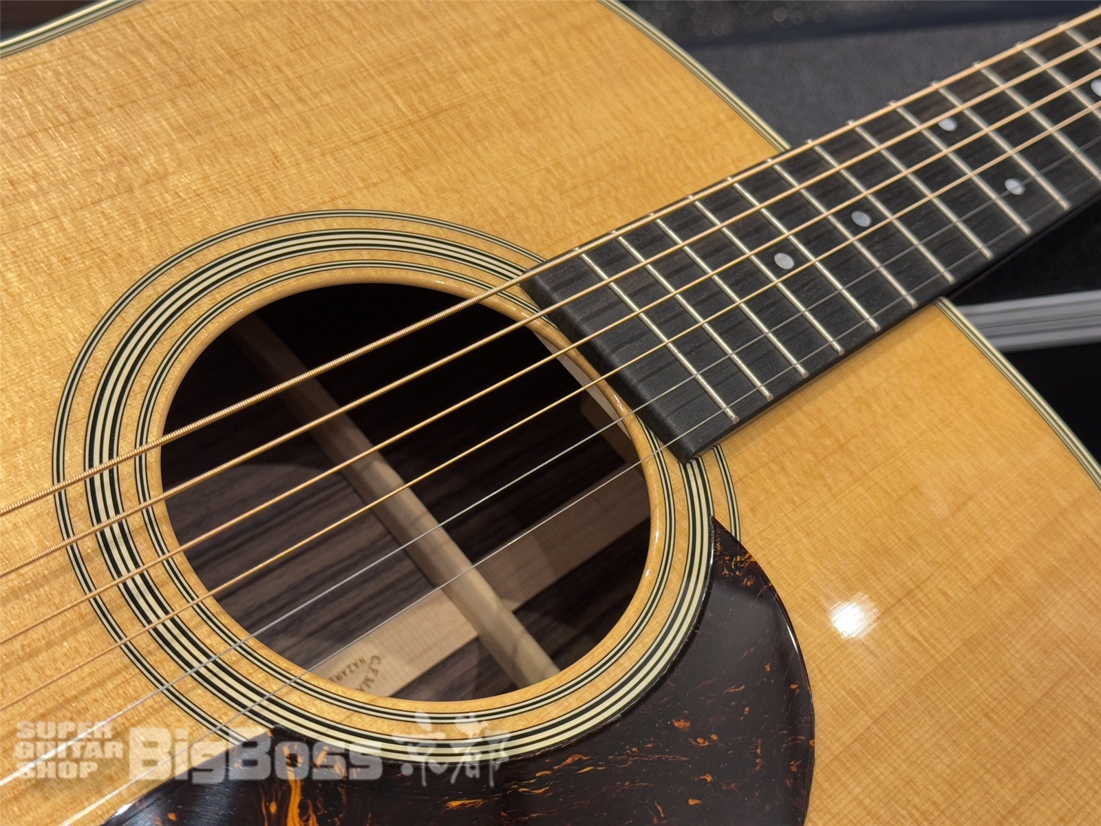 【即納可能】Martin (マーティン) D-28 Standard 【2025年新仕様】 京都店