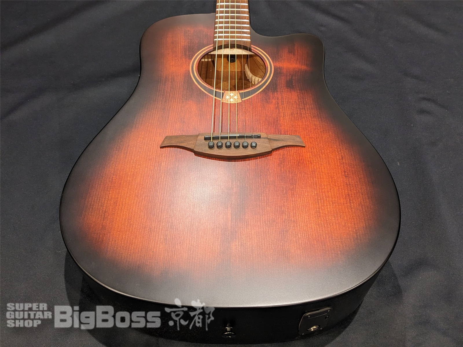 【即納可能】LAG Guitars(ラグギターズ) T70DCE / Black & Brown 京都店